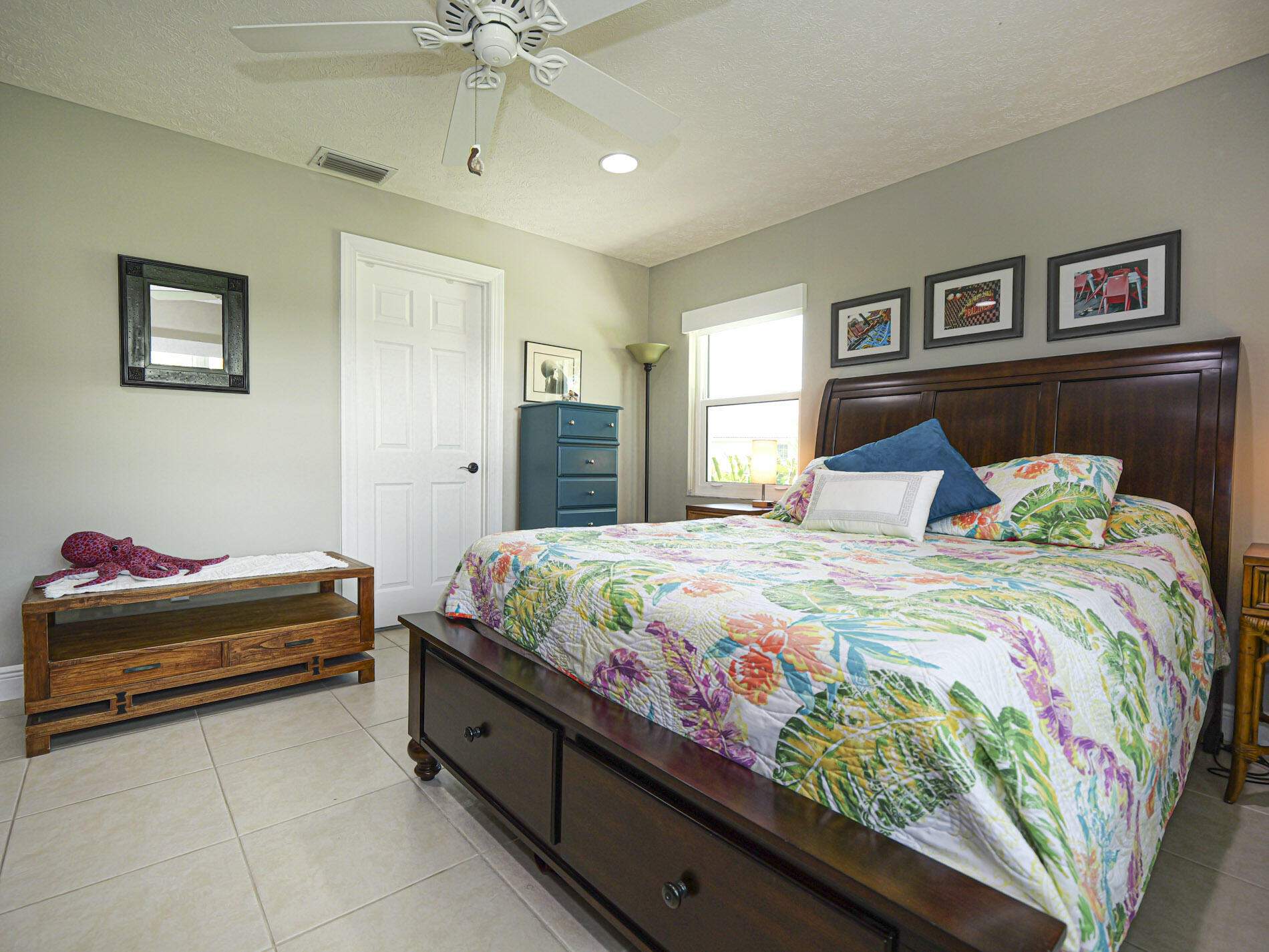 QUEEN'S COVE UNIT 2 - Residential