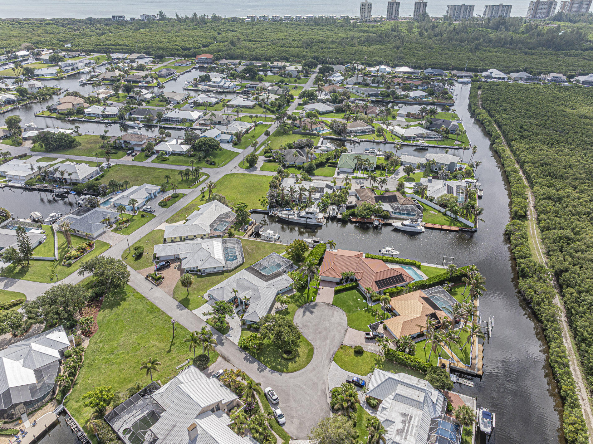QUEEN'S COVE UNIT 2 - Residential