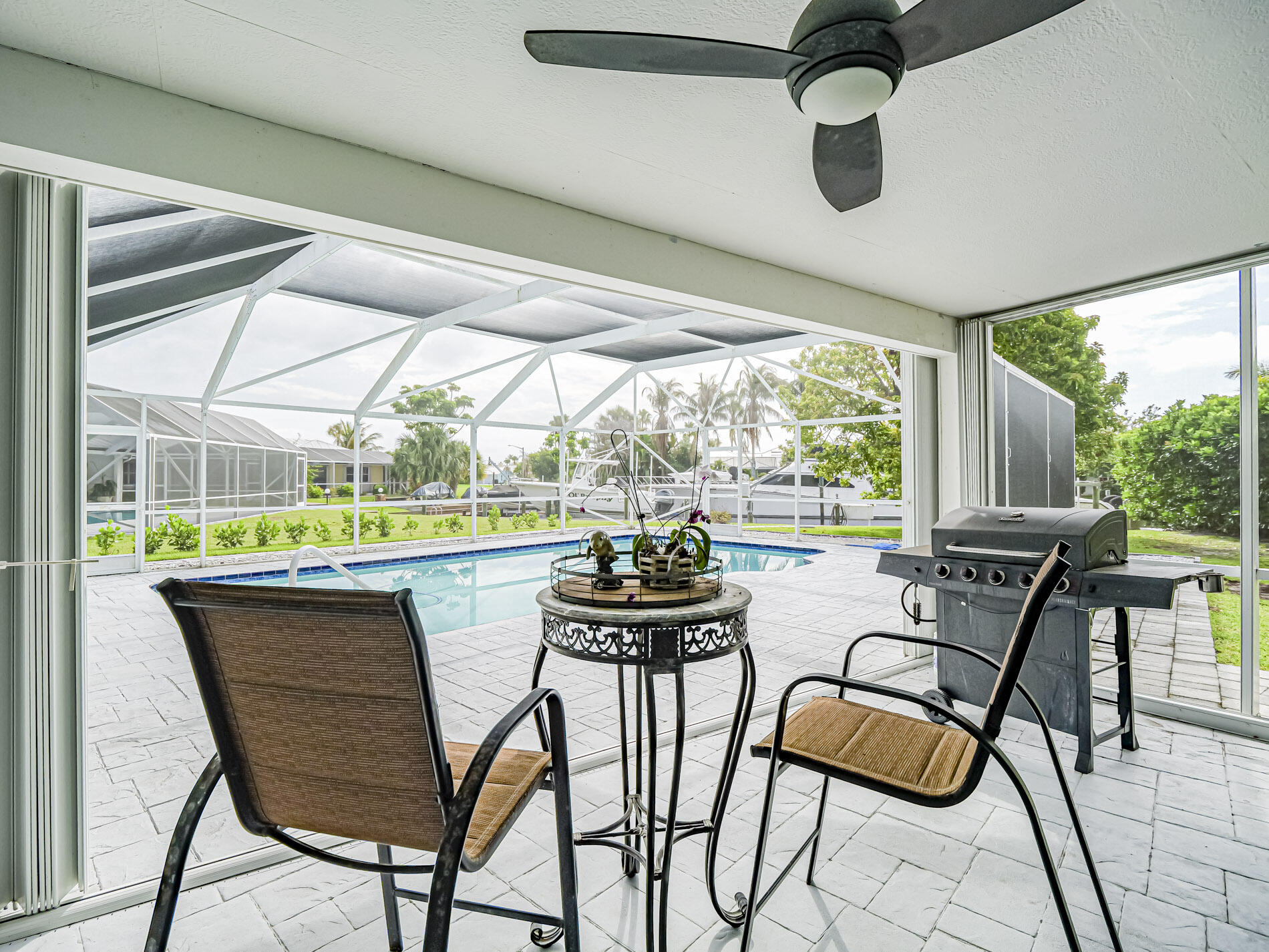 QUEEN'S COVE UNIT 2 - Residential