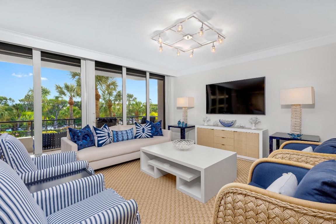 LEVERETT HOUSE CONDO - Residential