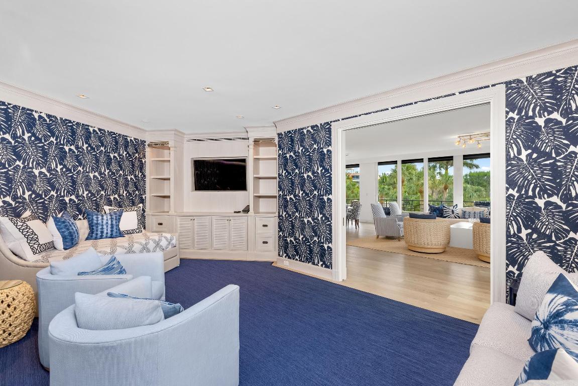 LEVERETT HOUSE CONDO - Residential