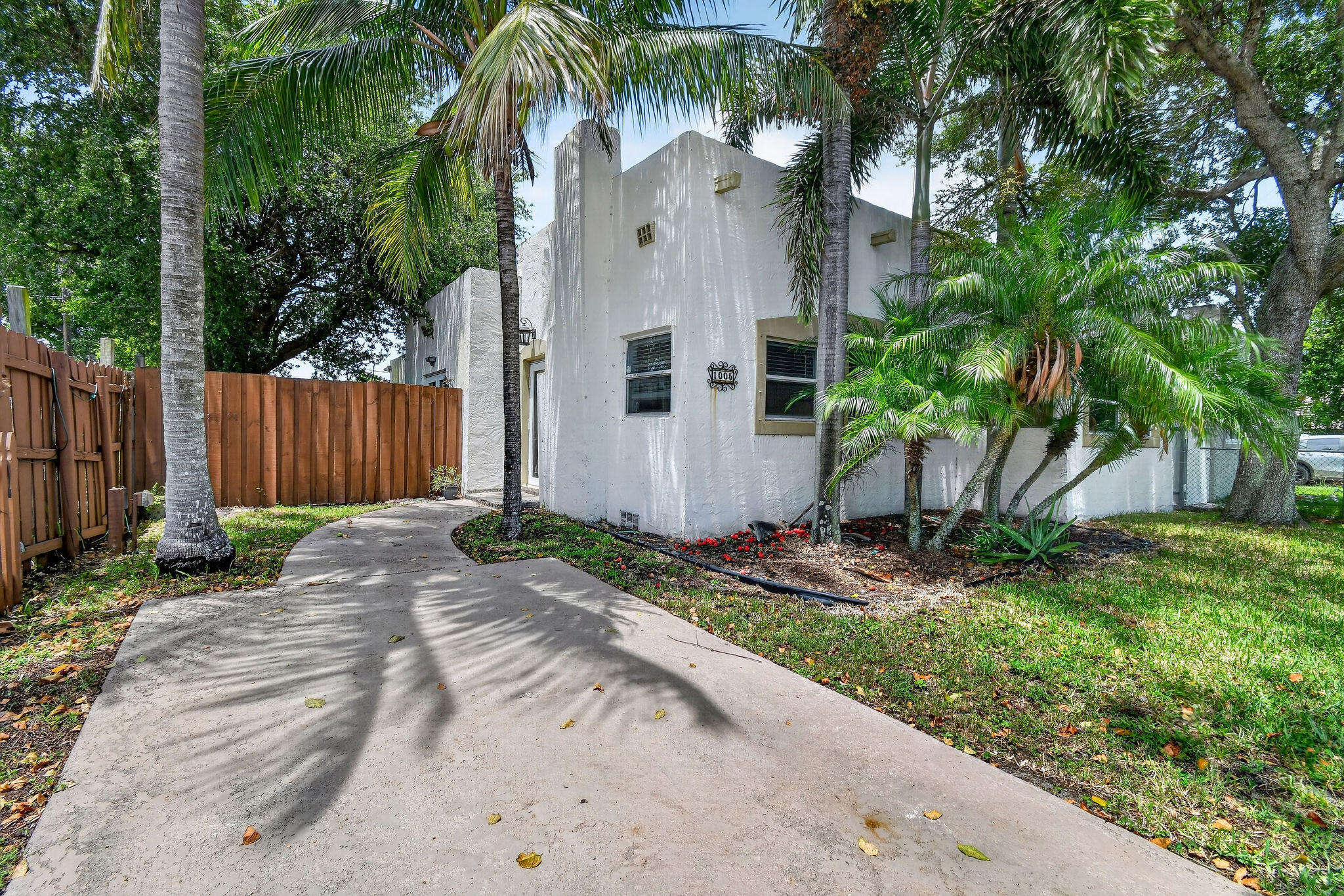 BUNKER HILL ADD TO WPB - Residential Lease