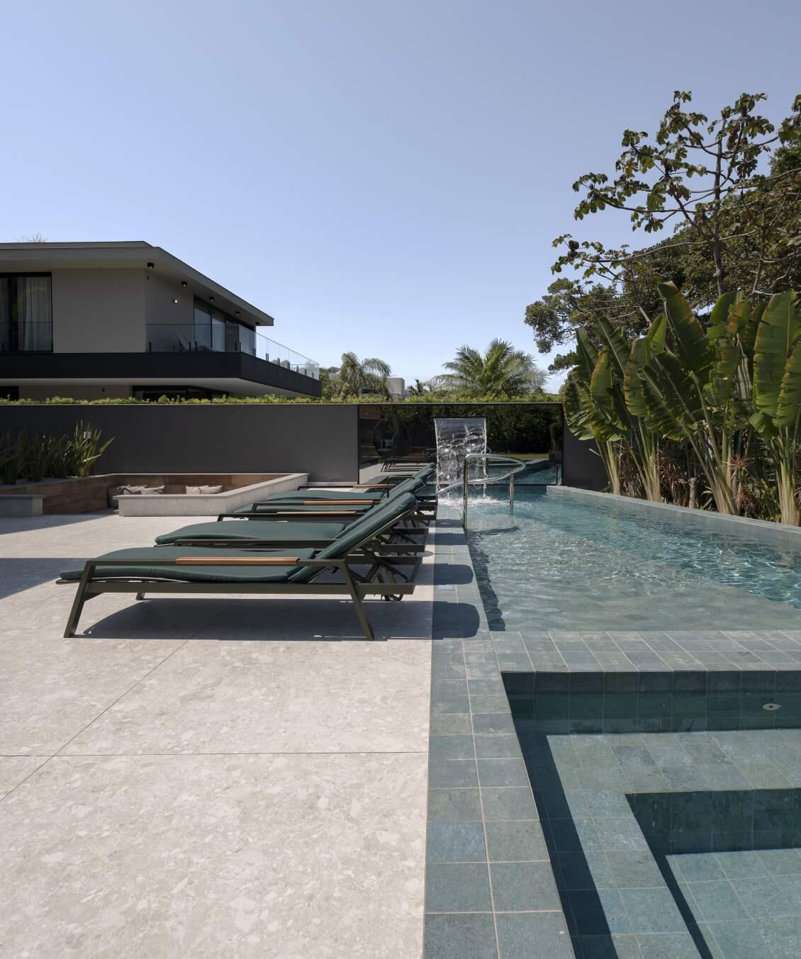 Jurere Internacional - Residential