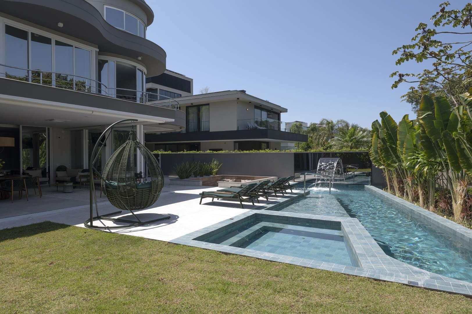 Jurere Internacional - Residential