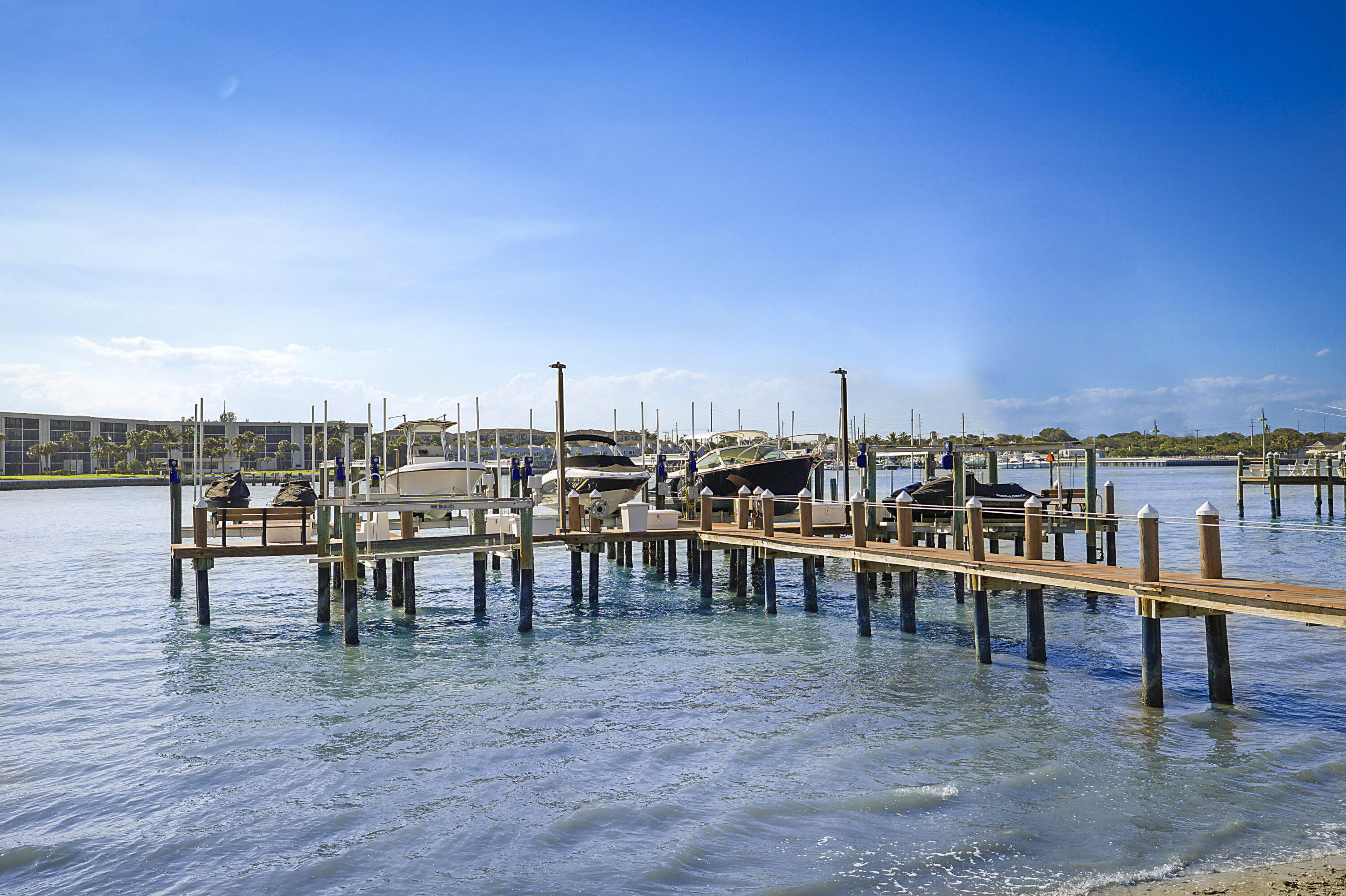Claridge Jupiter Island - Residential