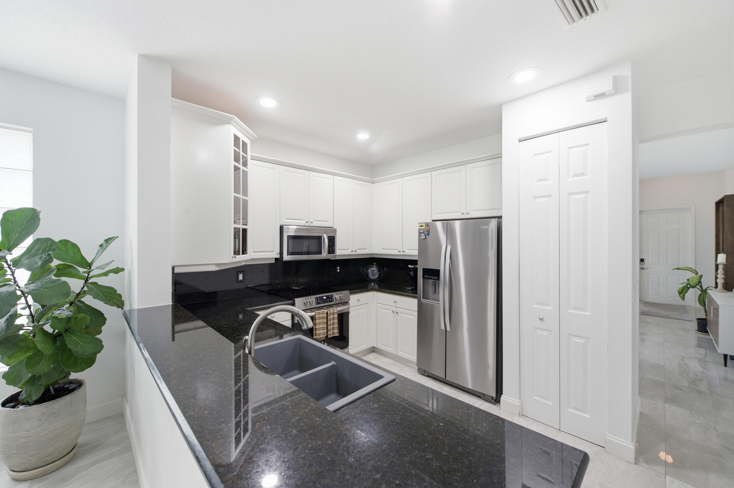 DIAMOND C RANCH POD E/F - Residential