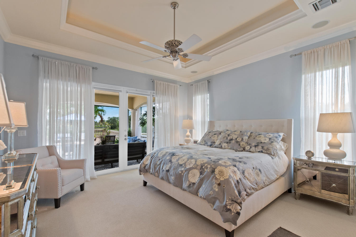 PALM BEACH POINT - Residential