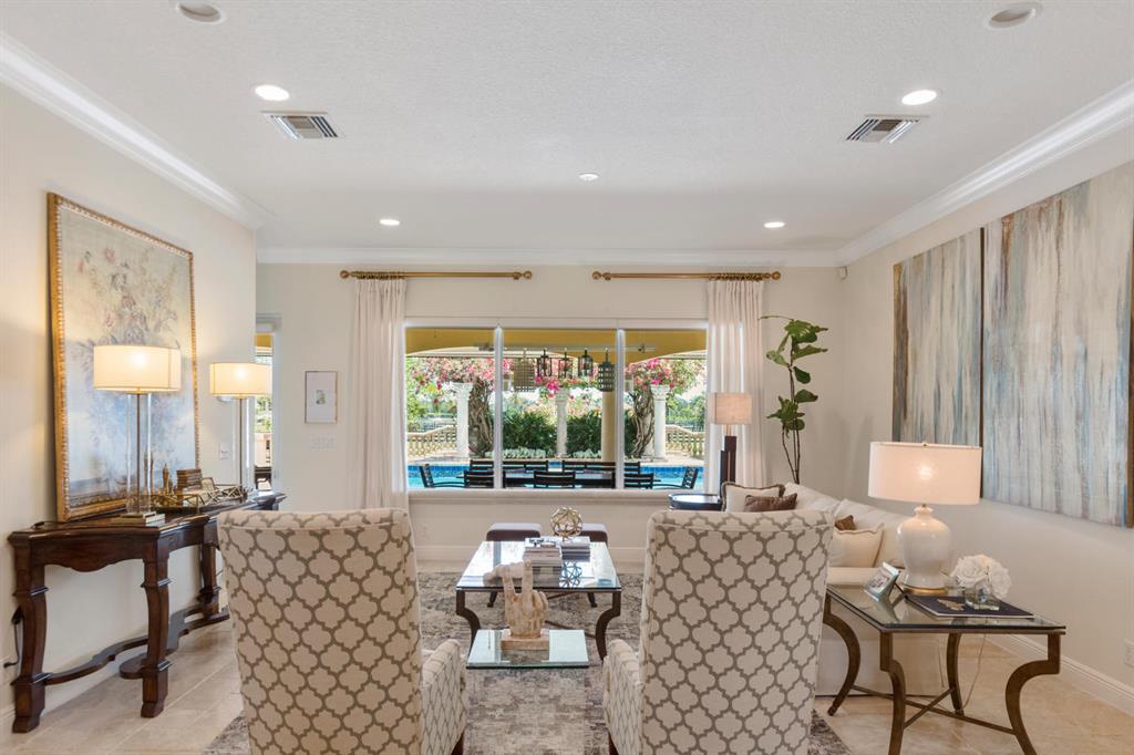 PALM BEACH POINT - Residential