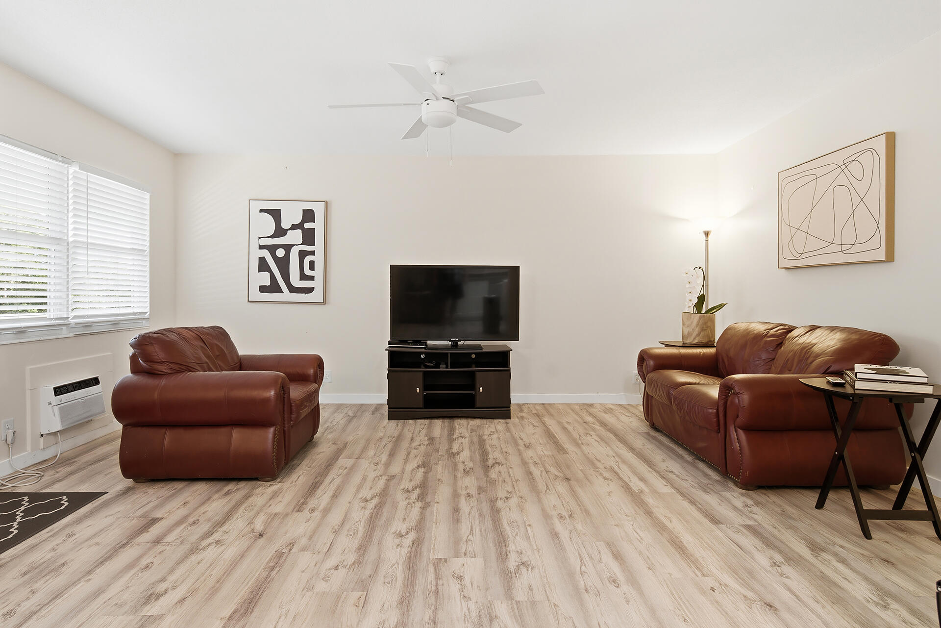 NORWICH CONDO - Residential Lease