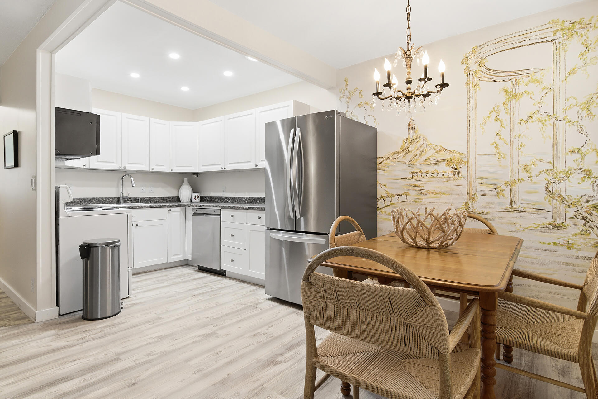 NORWICH CONDO - Residential Lease