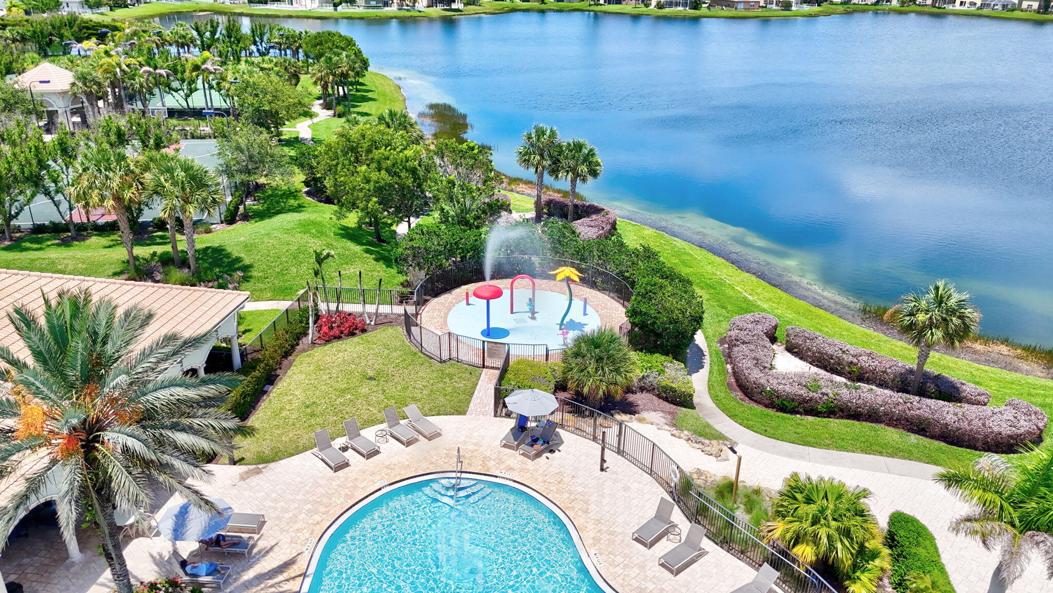 VIZCAYA FALLS PLAT 3 - Residential