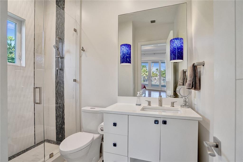 Gould Island 15-62 B - Residential