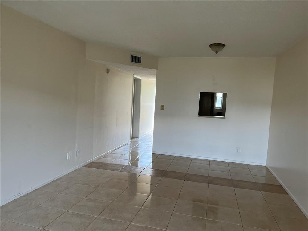 VERSAILLES GARDENS CONDO - Residential