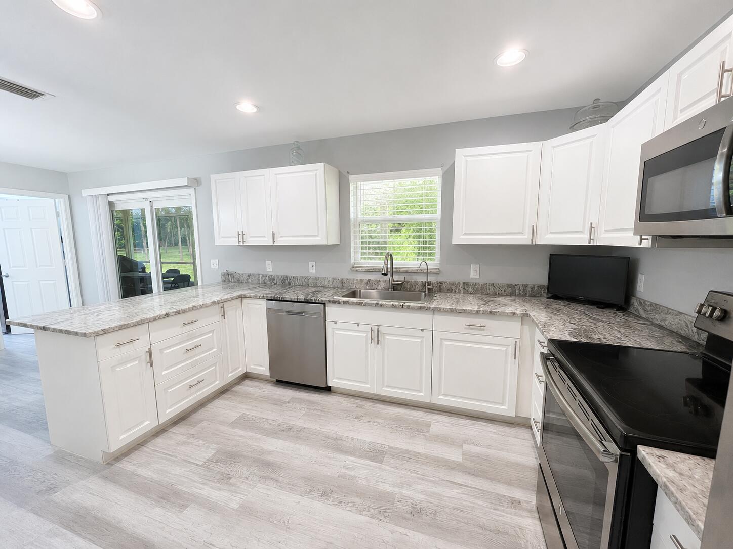 ACREAGE & UNREC - Residential