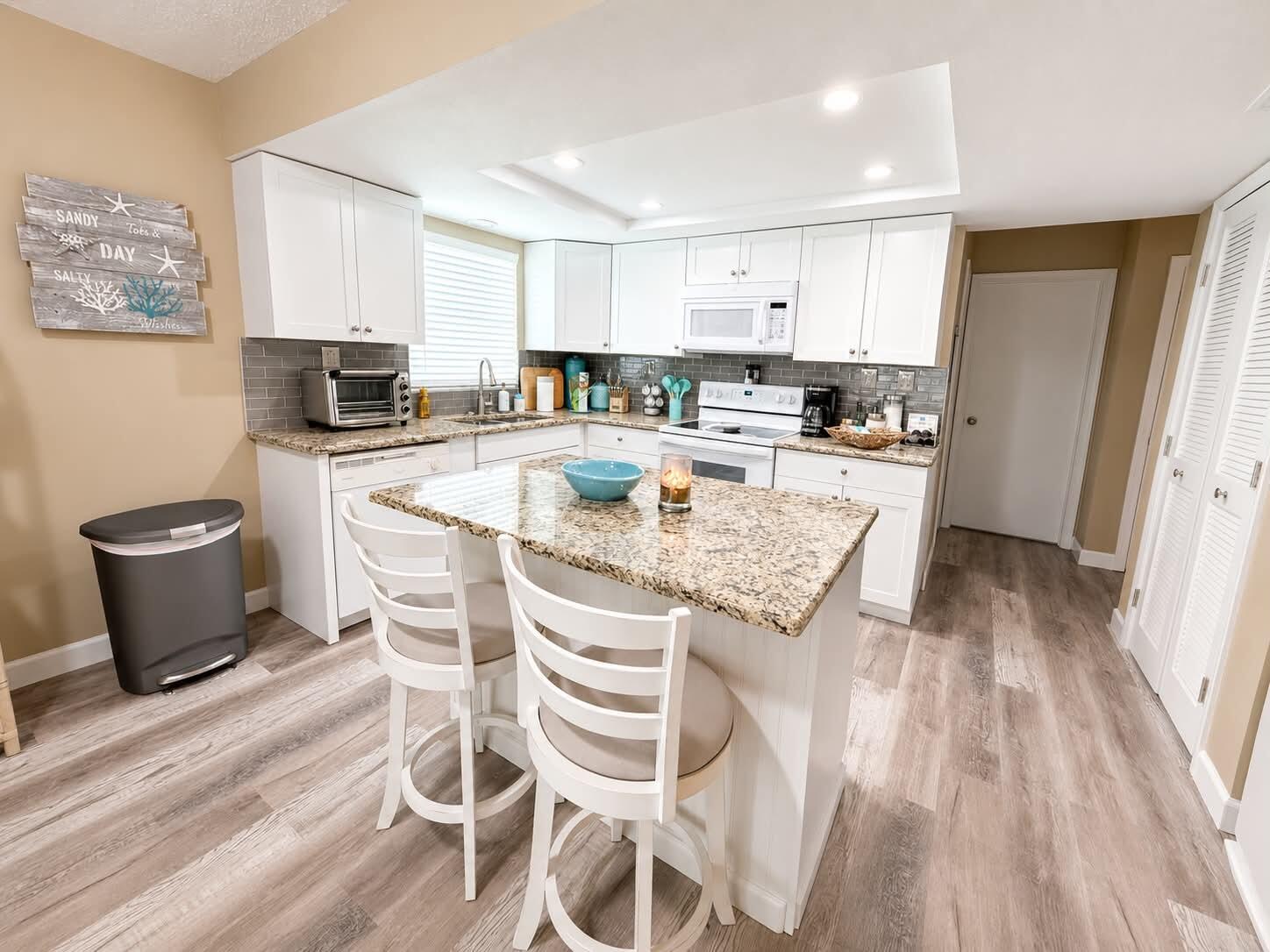 EAGLE'S NEST - Residential
