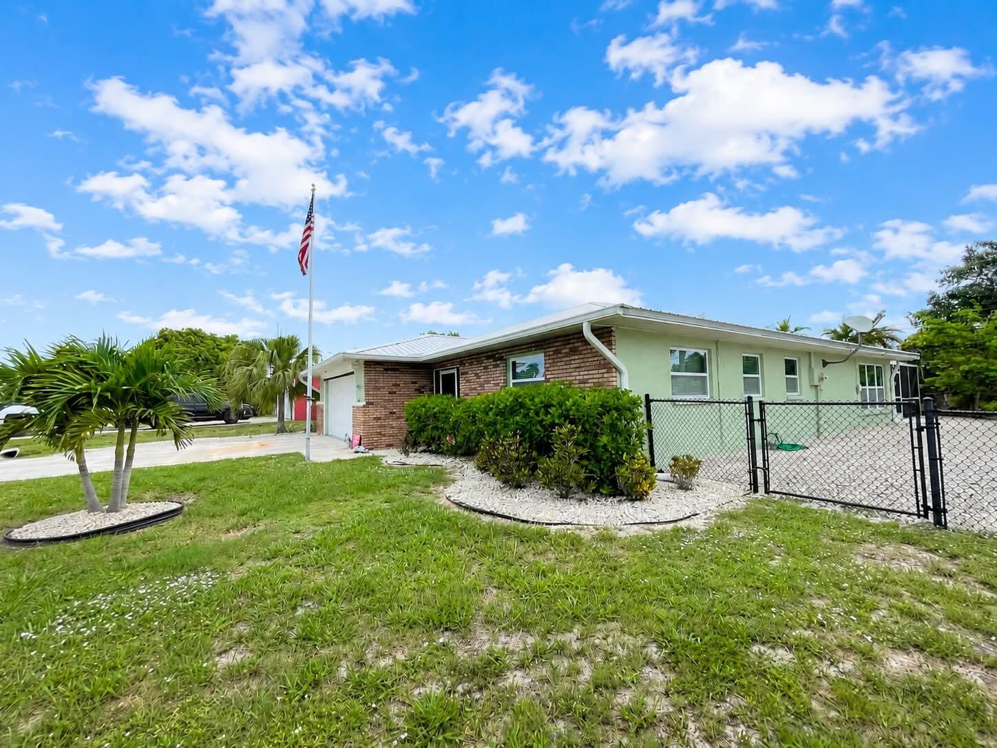 EAGLE'S NEST - Residential