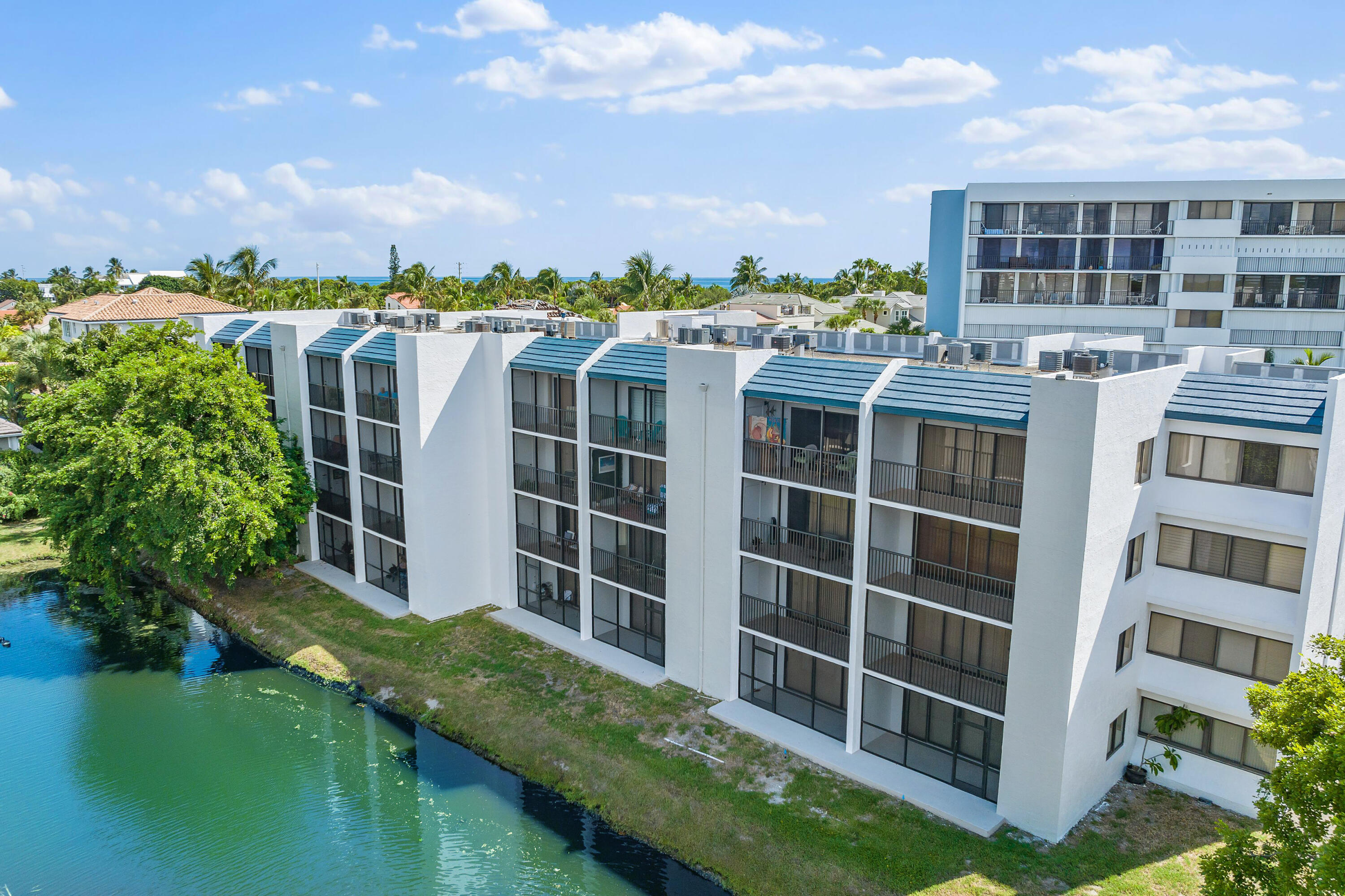 SEA RISE CONDO - Residential