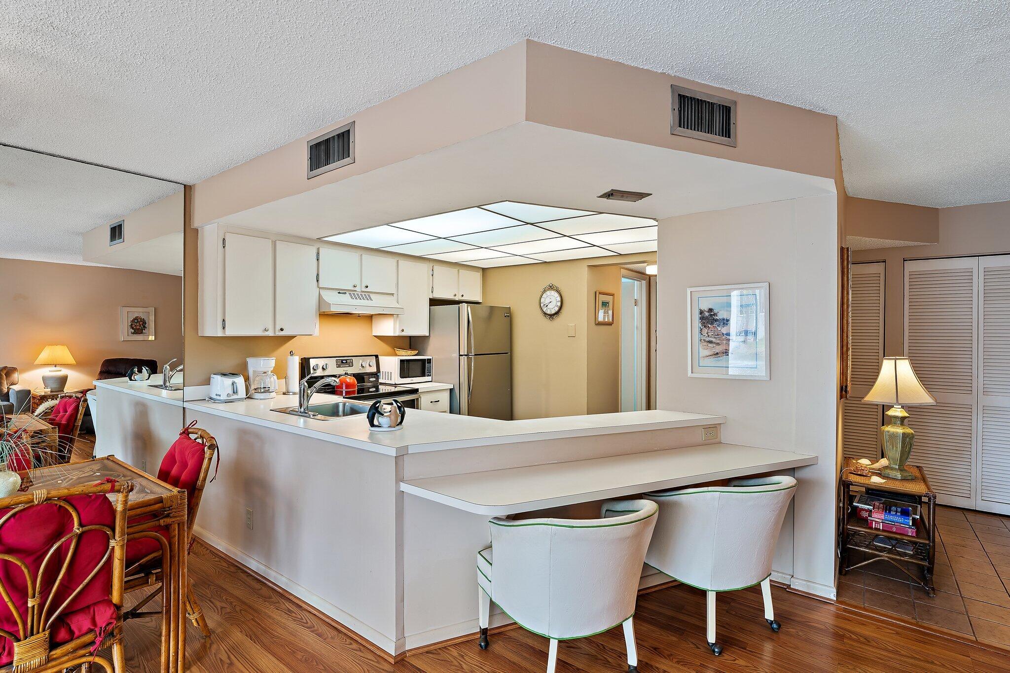 SEA RISE CONDO - Residential