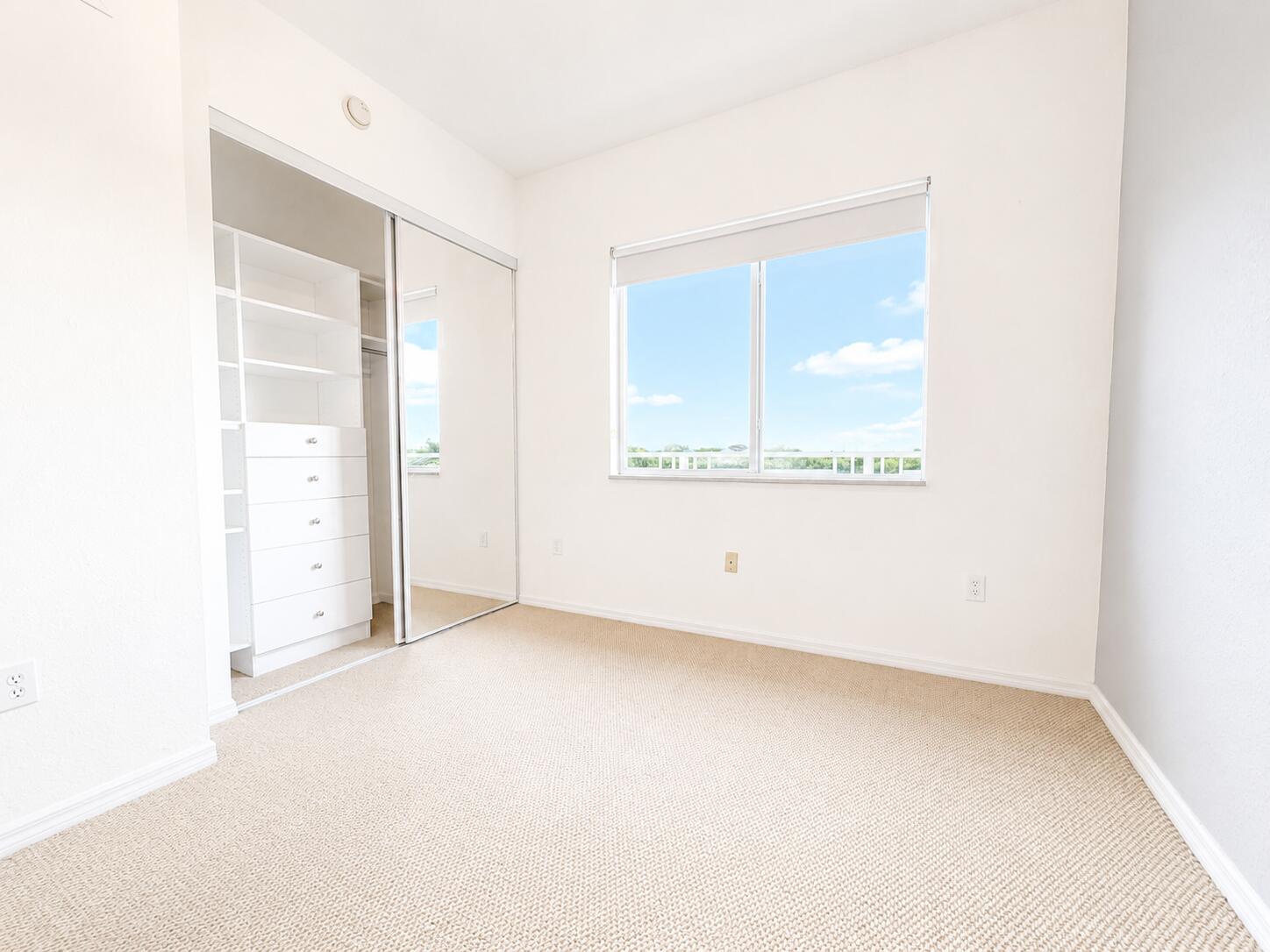 ROYAL POINT AT PALM AIRE - Residential Lease