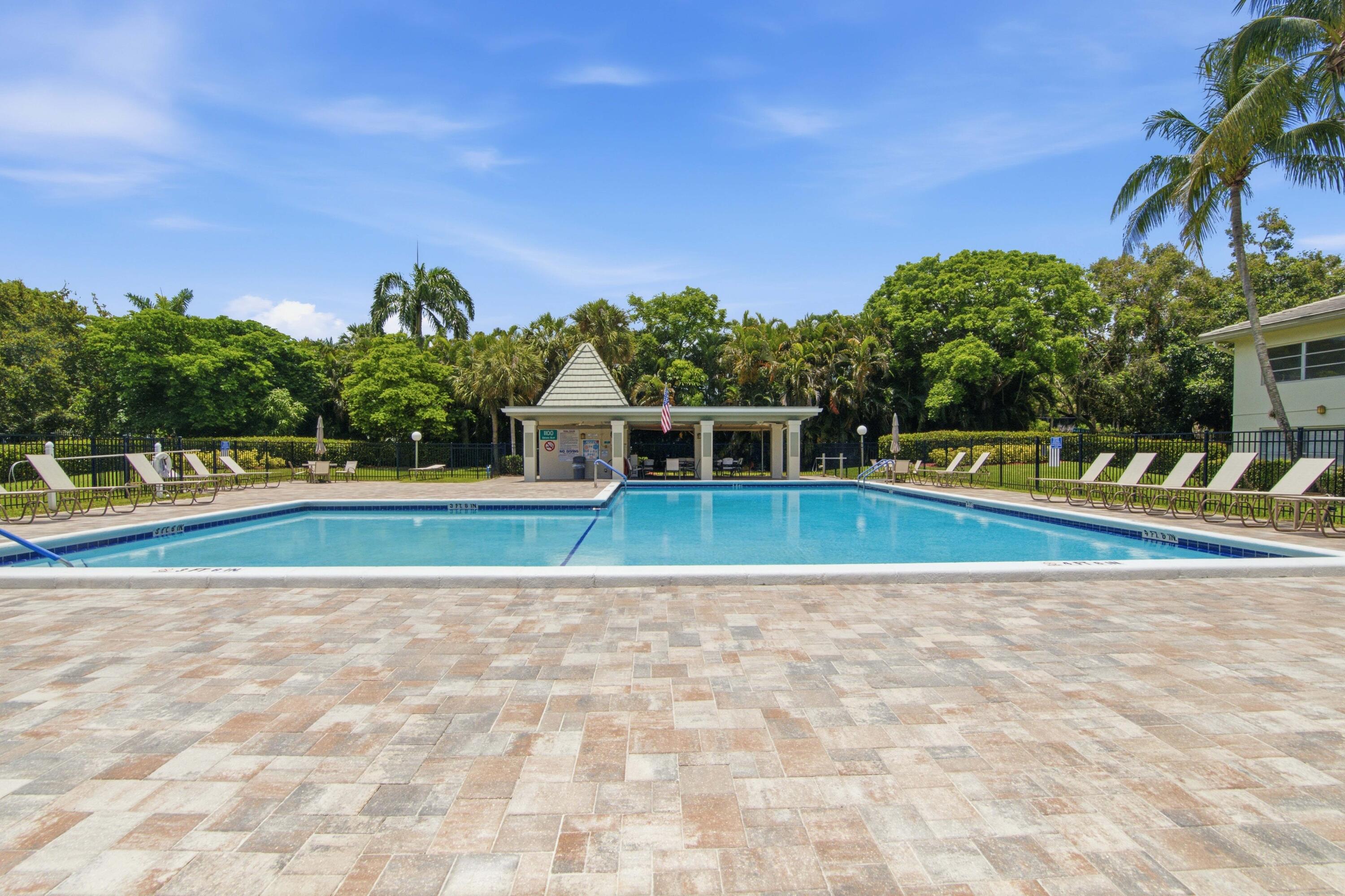 BAHAMA VILLAGE CONDO - Residential