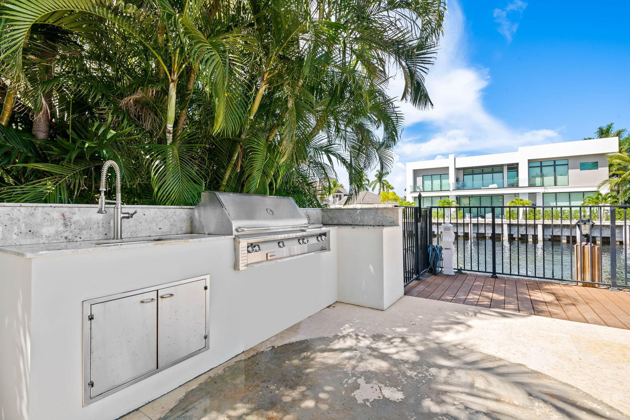 Tropic Isle - Residential
