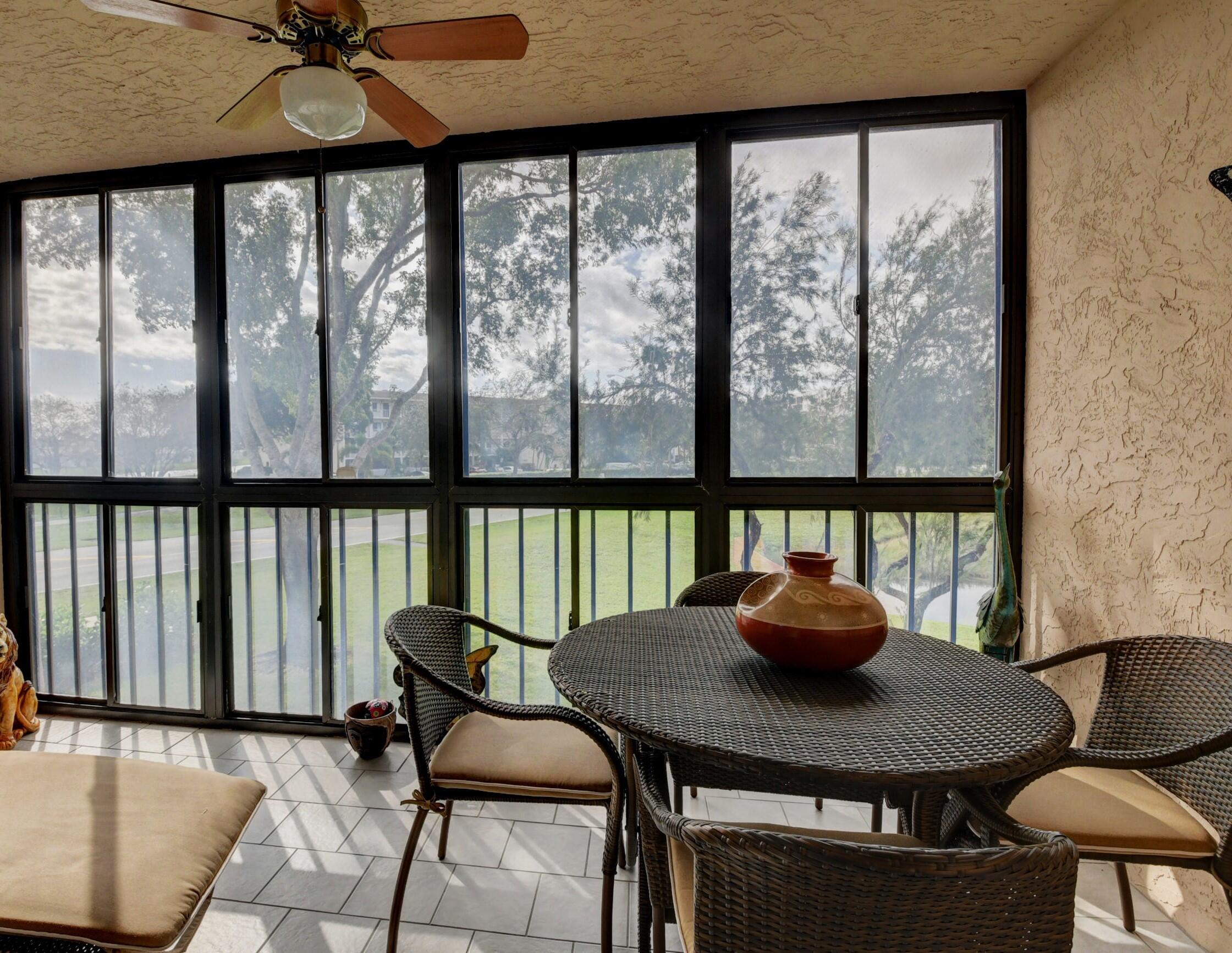 HUNTINGTON LAKES - Residential