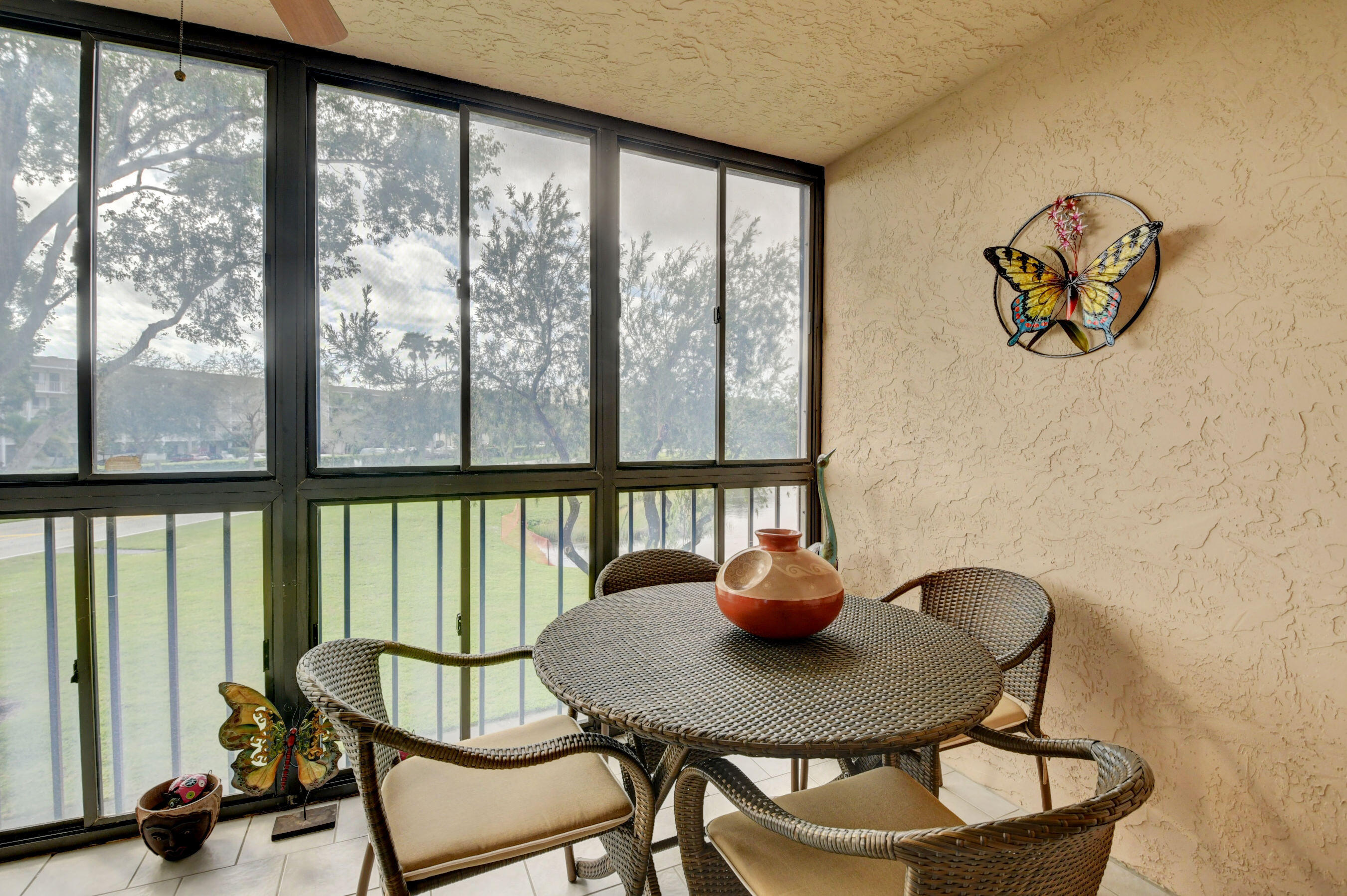 HUNTINGTON LAKES - Residential