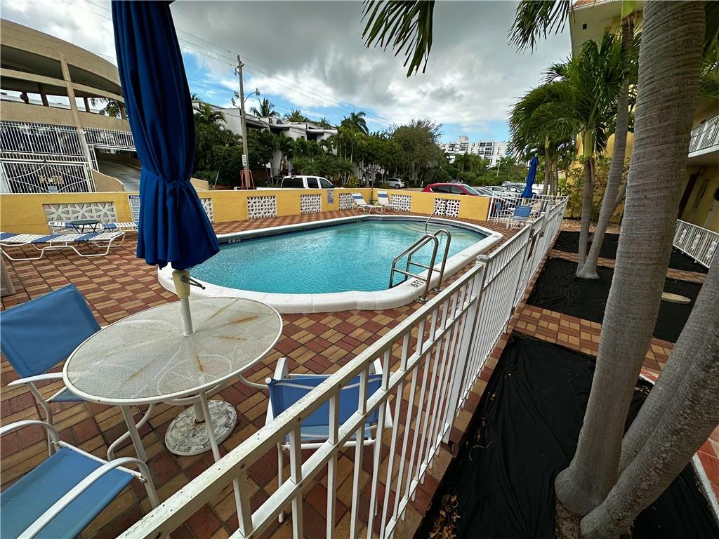 HYACINTH HOUSE CONDO - Residential