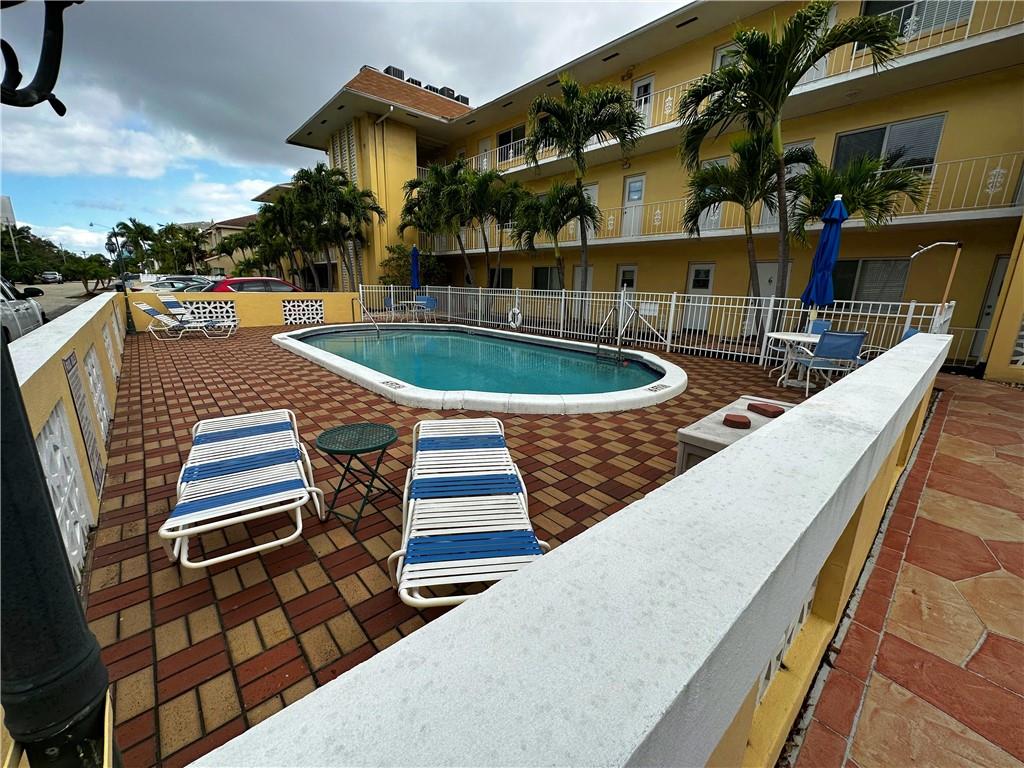HYACINTH HOUSE CONDO - Residential