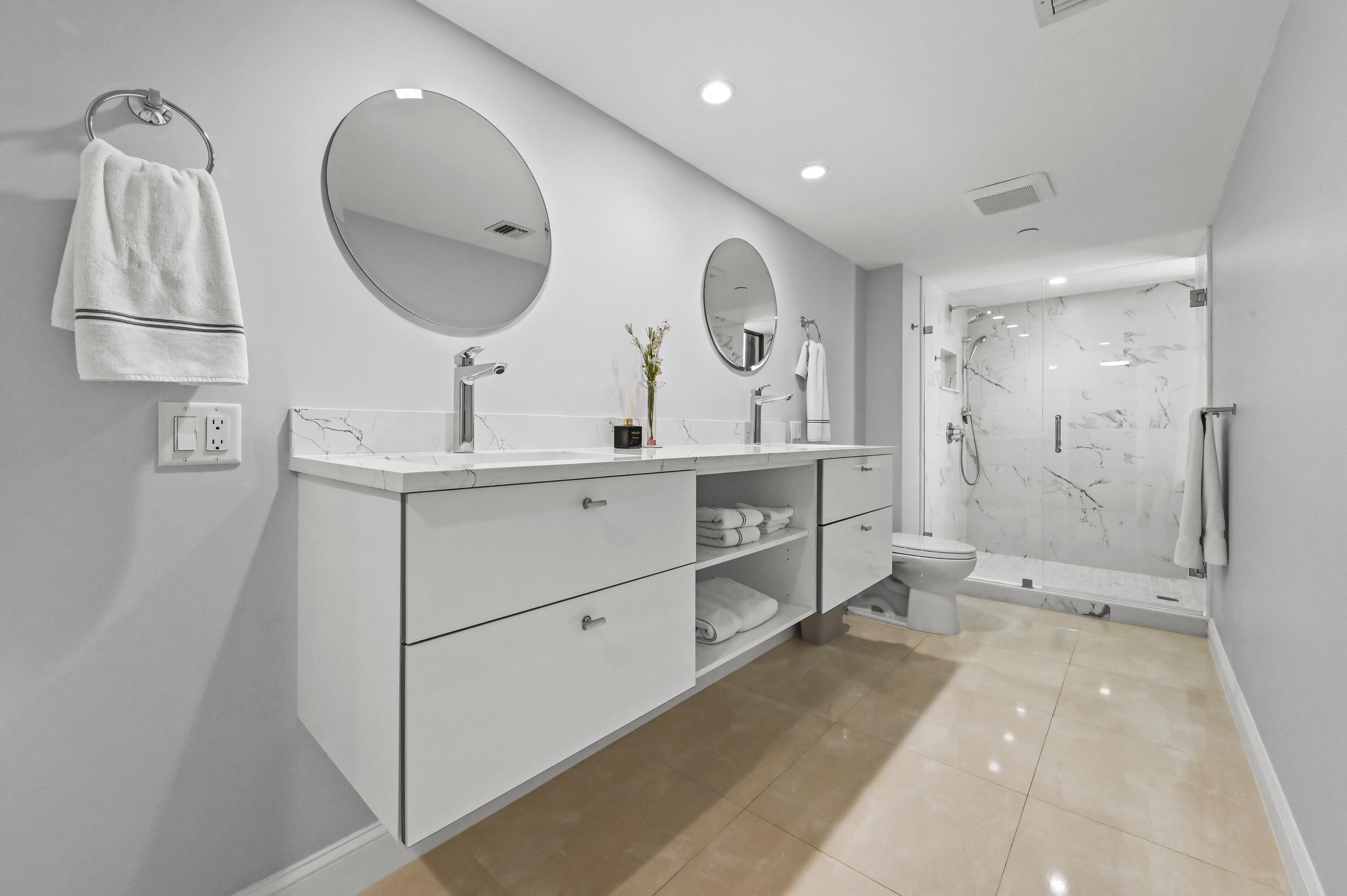 MARTINIQUE 2 CONDO - Residential Lease