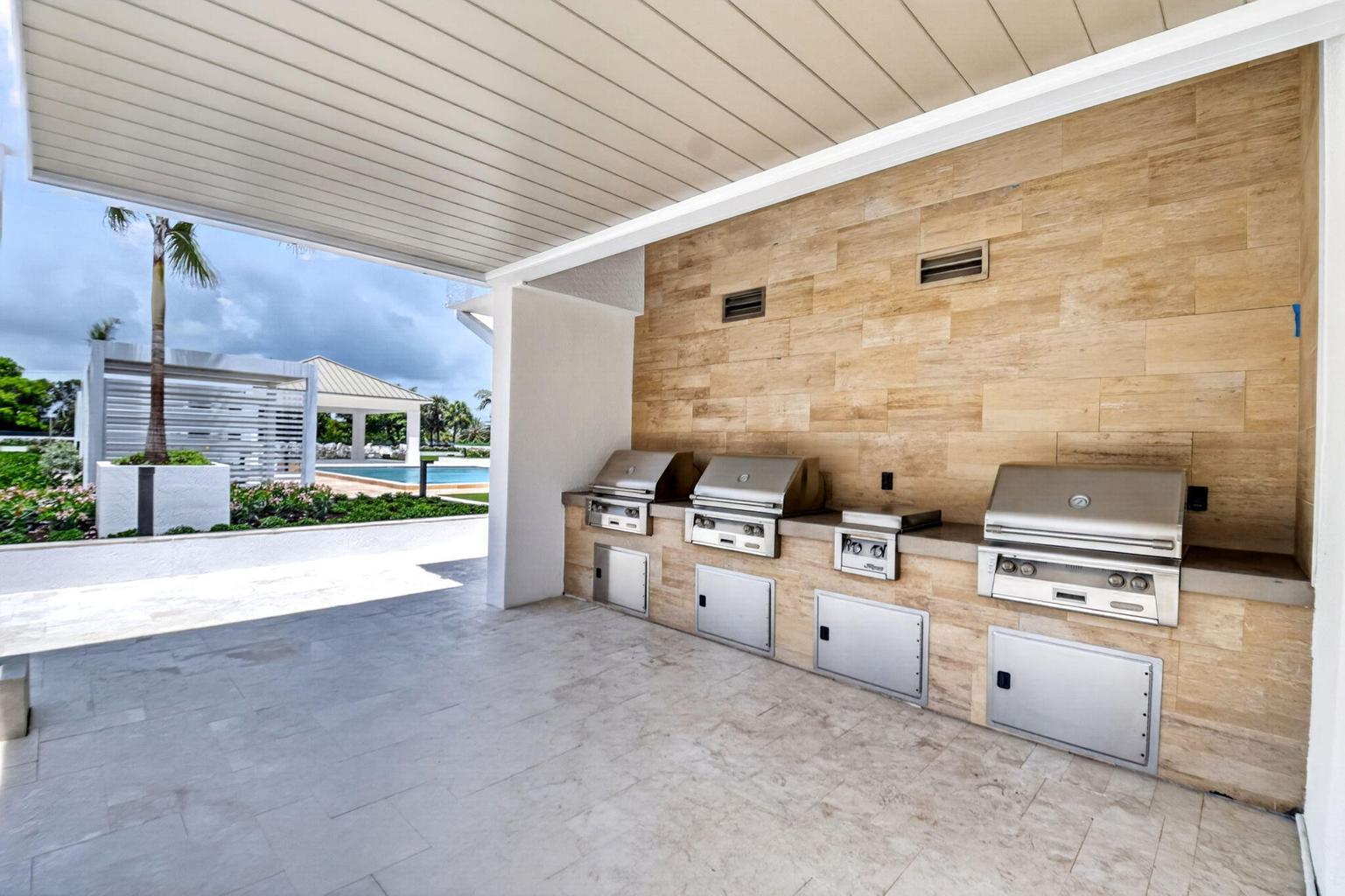 MARTINIQUE 2 CONDO - Residential Lease