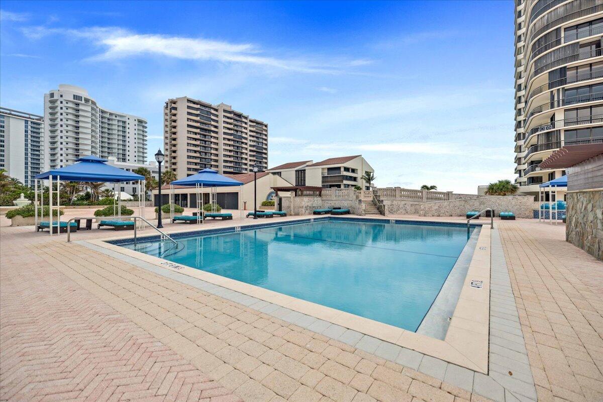 MARTINIQUE 2 CONDO - Residential Lease
