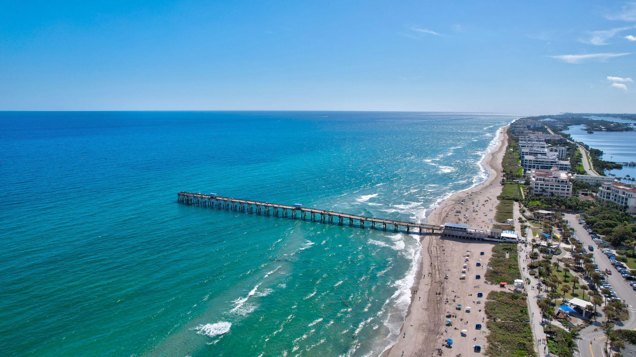 HIDDEN HARBOUR OF THE PALM BEACHES CONDOMINIUMS - Residential