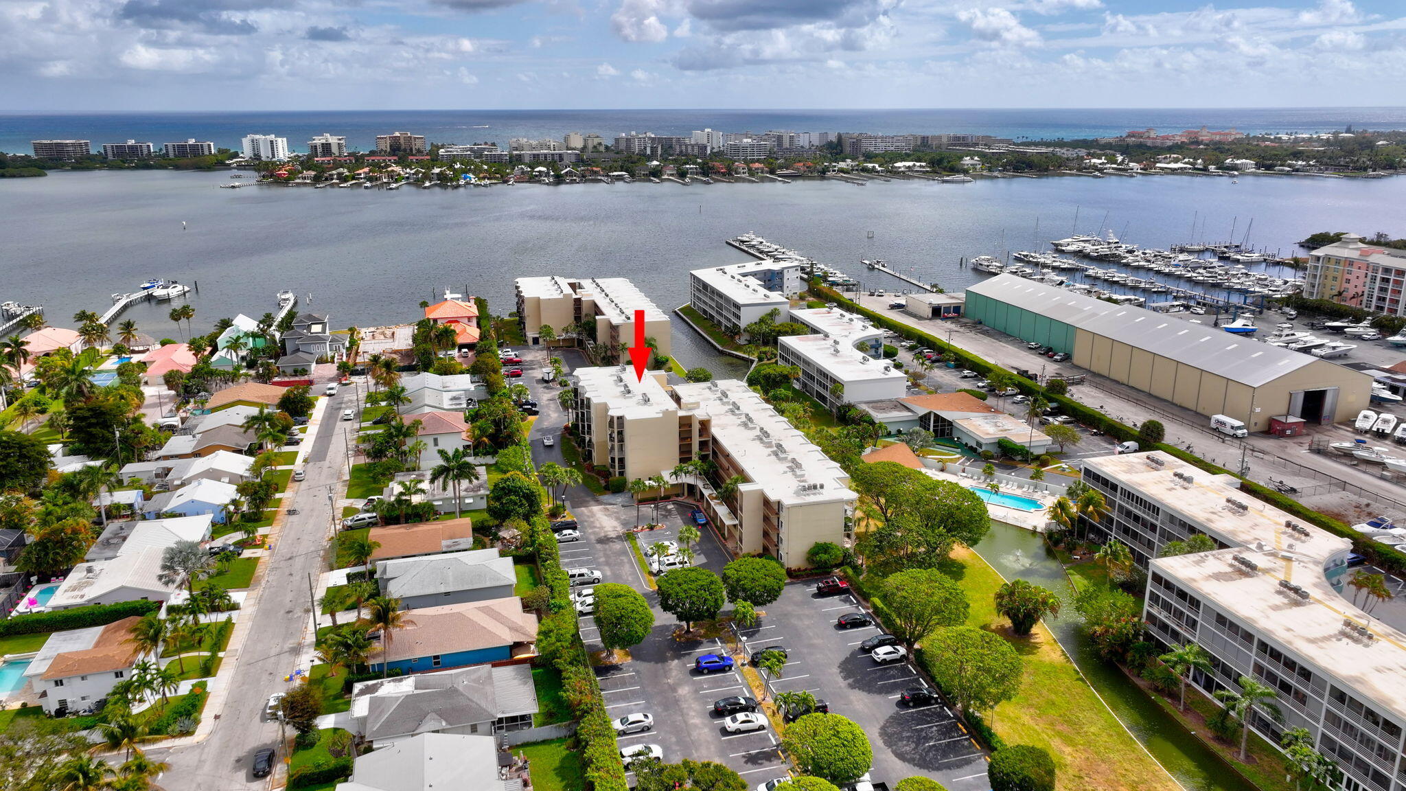 HIDDEN HARBOUR OF THE PALM BEACHES CONDOMINIUMS - Residential