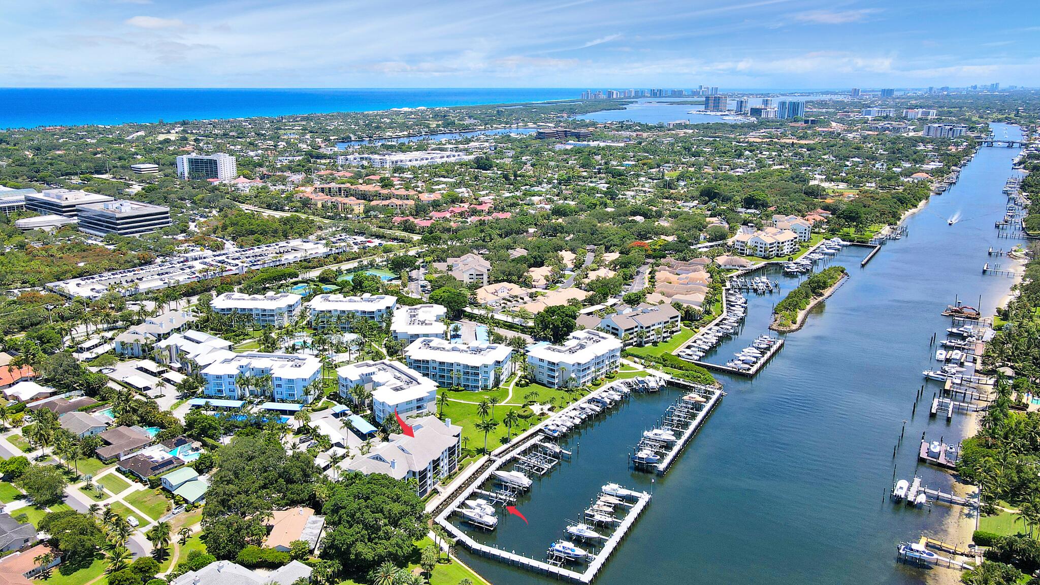 BAY COLONY - Residential