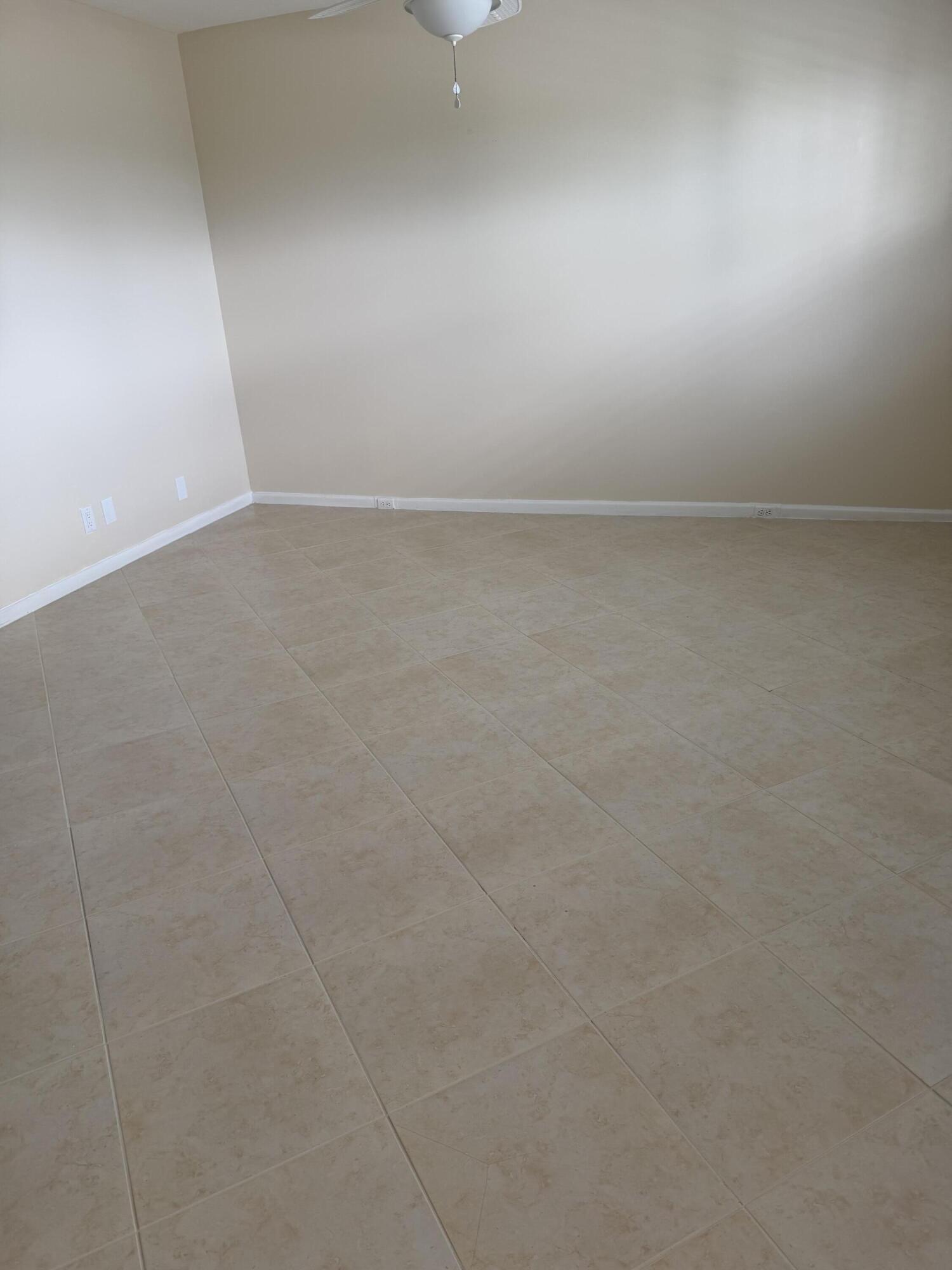 YARMOUTH AT CENTURY VILLAGE CONDO - Residential