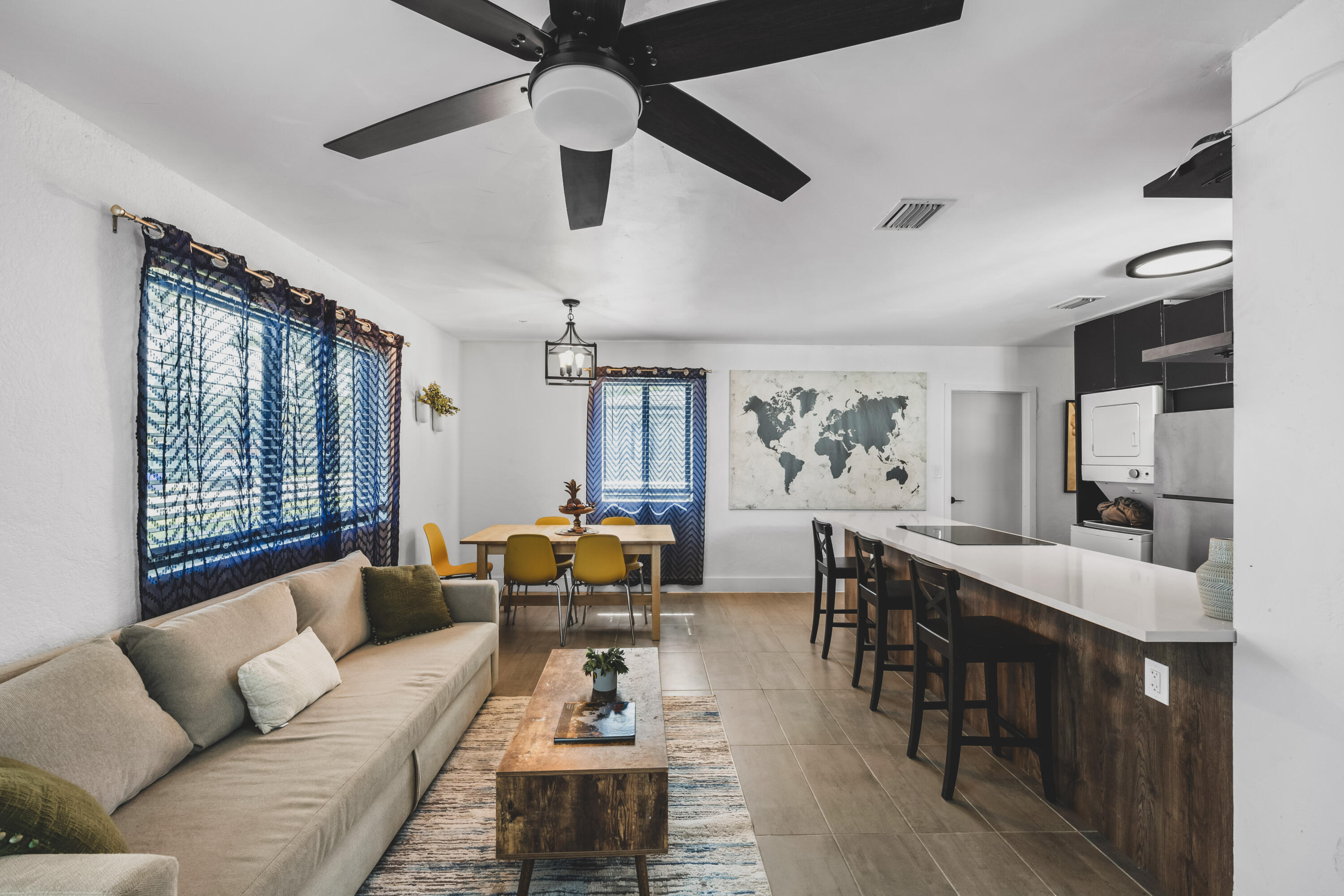 POINSETTA PARK - Residential Lease