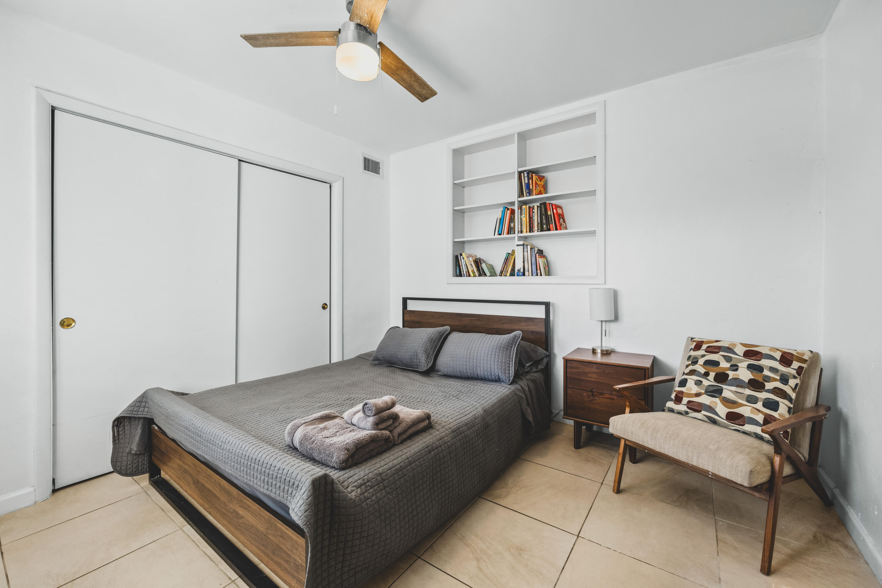 POINSETTA PARK - Residential Lease