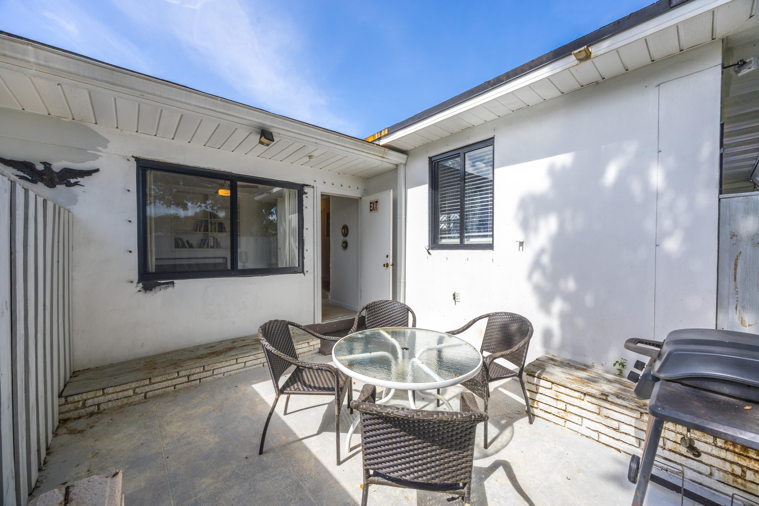 POINSETTA PARK - Residential Lease