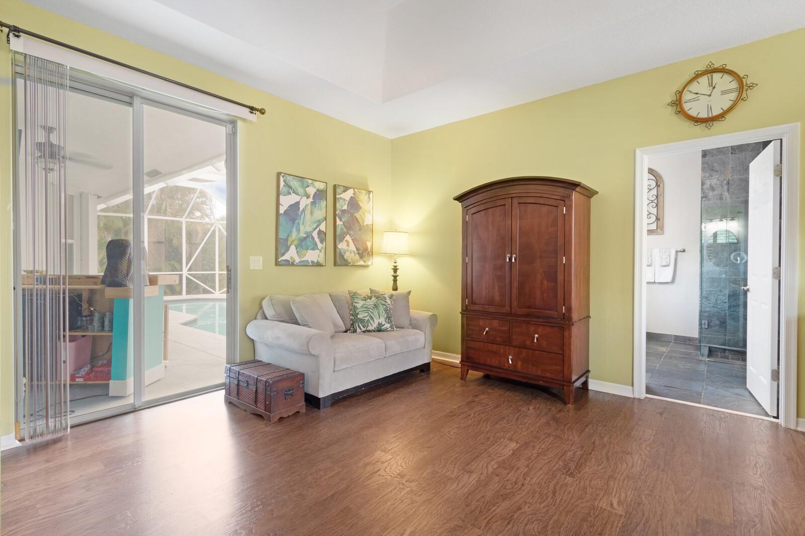 Parkwood Ix 153-28 B - Residential