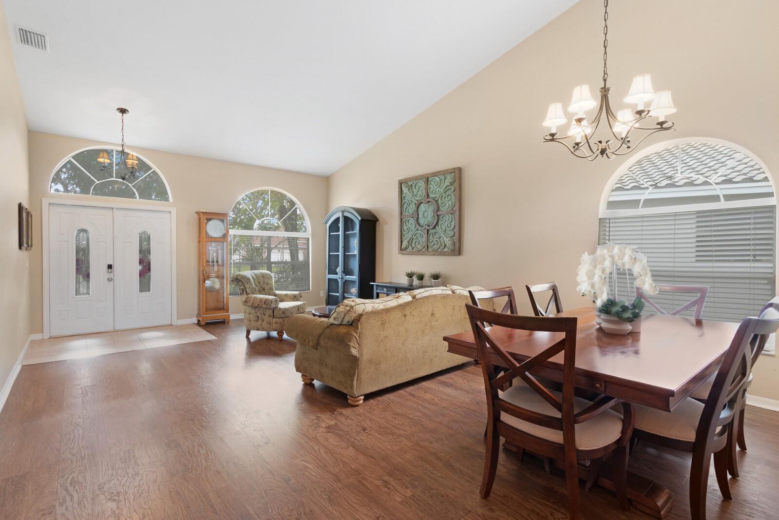 Parkwood Ix 153-28 B - Residential