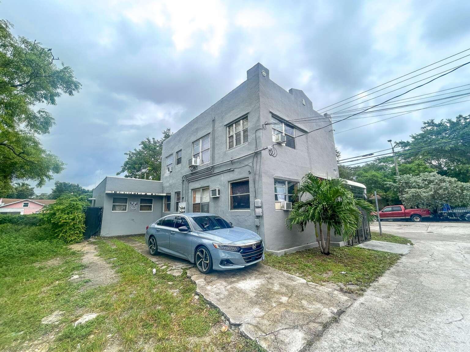 ROSEDALE - Residential Income