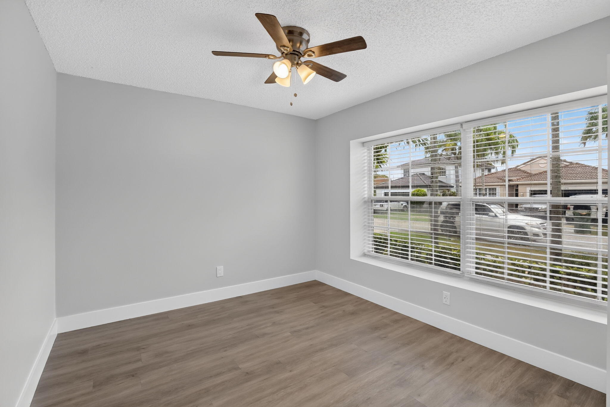 SILVER LAKES PHASE II REPLAT - Residential