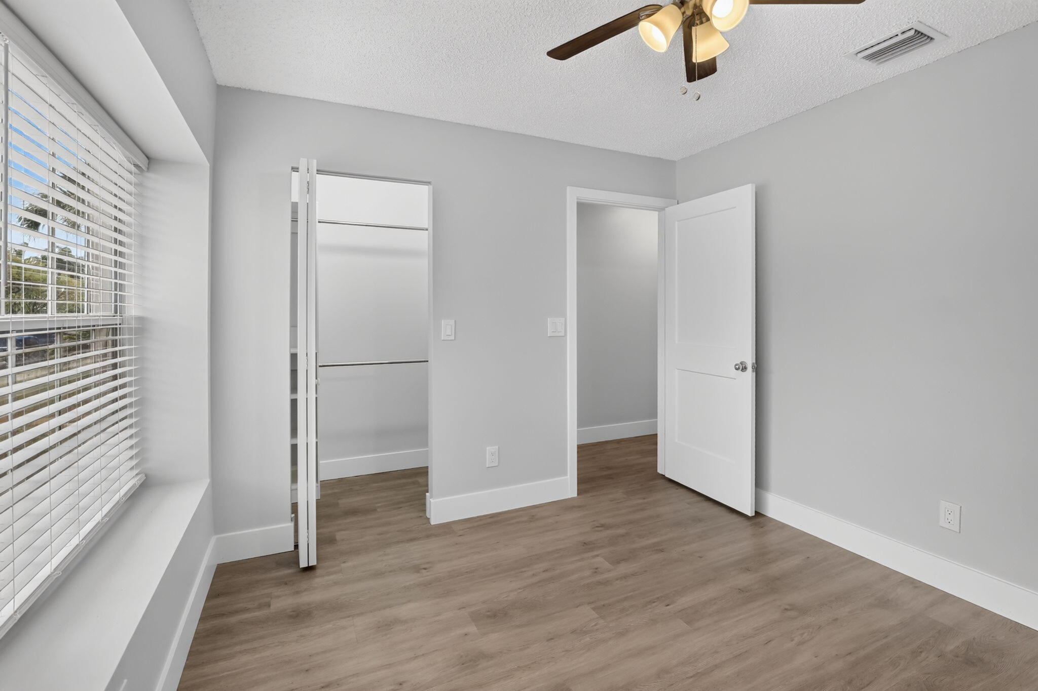 SILVER LAKES PHASE II REPLAT - Residential
