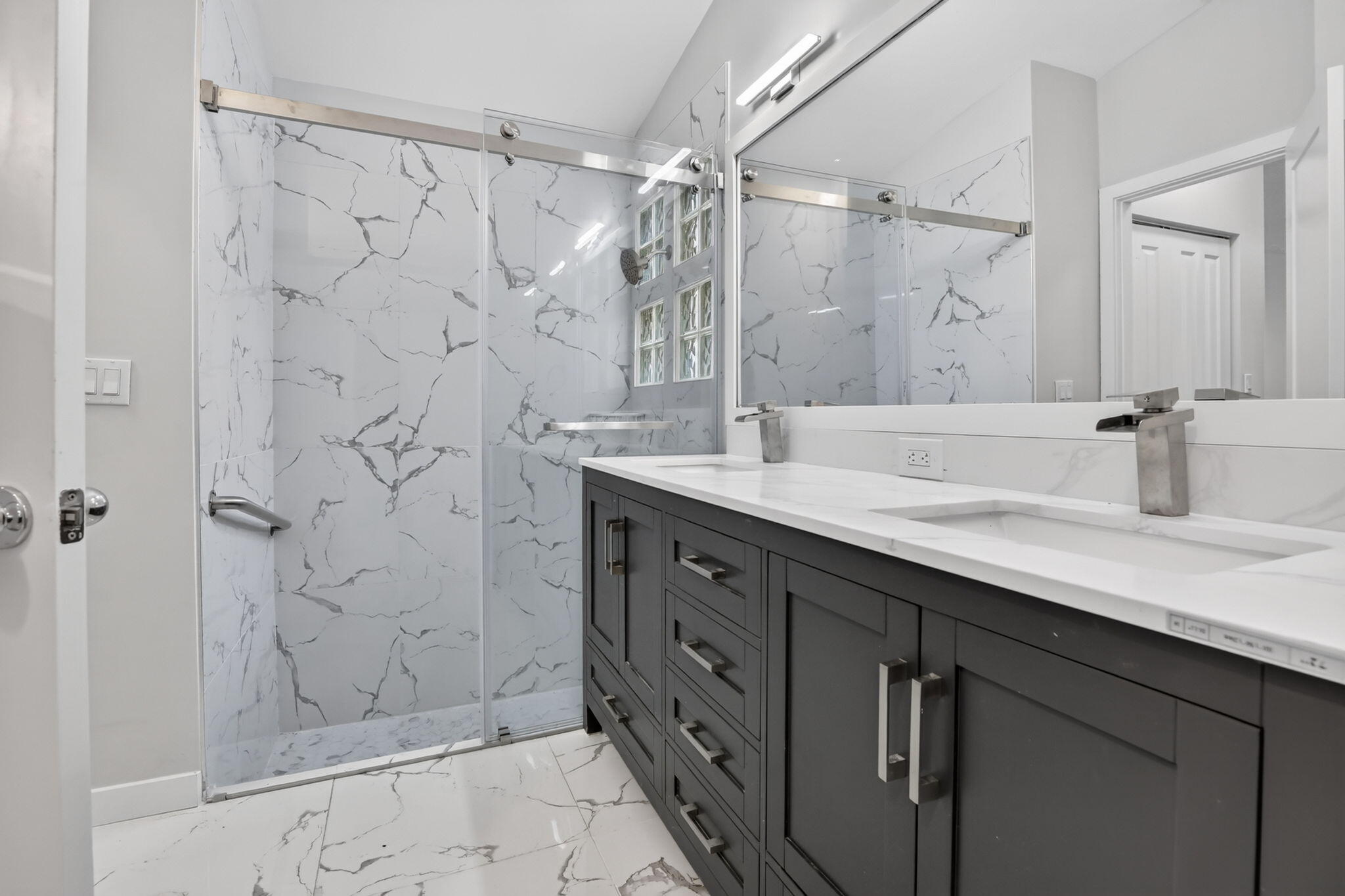 SILVER LAKES PHASE II REPLAT - Residential