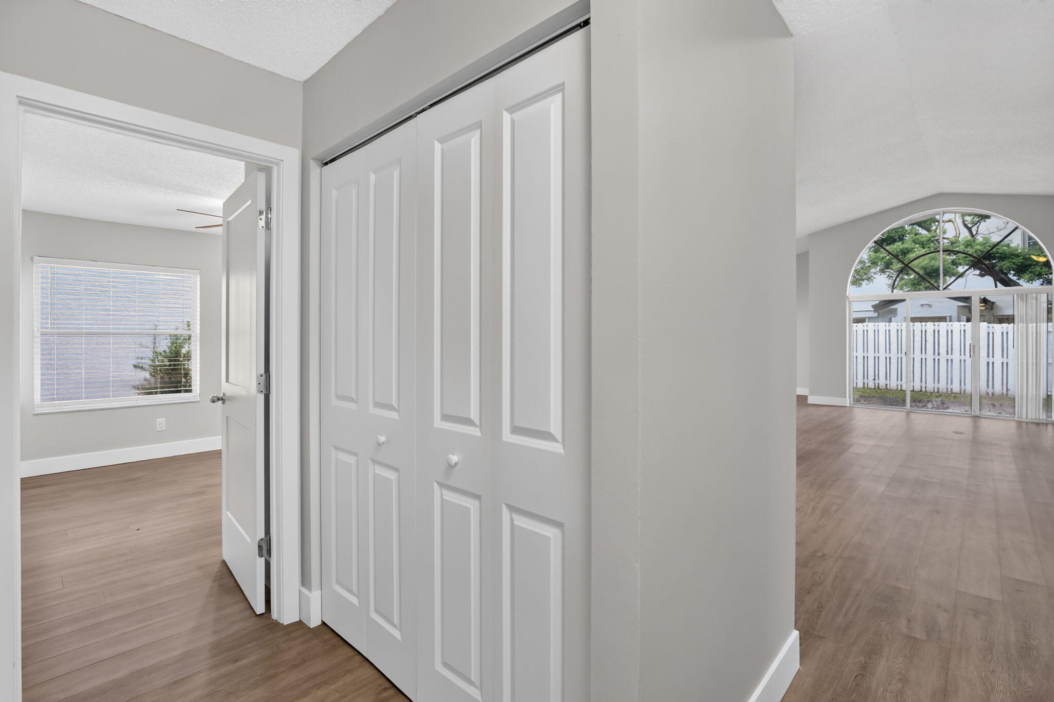 SILVER LAKES PHASE II REPLAT - Residential