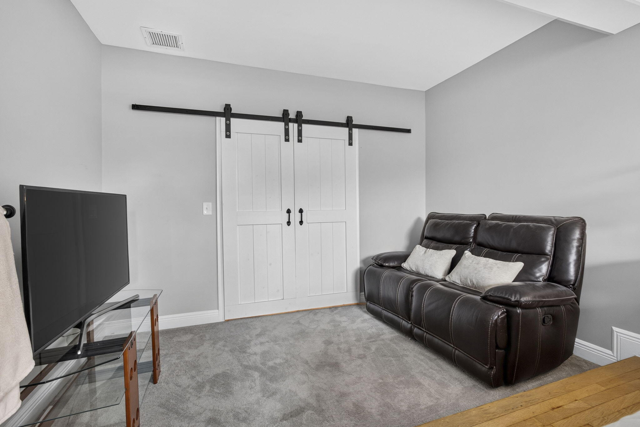 Southend - Residential Lease