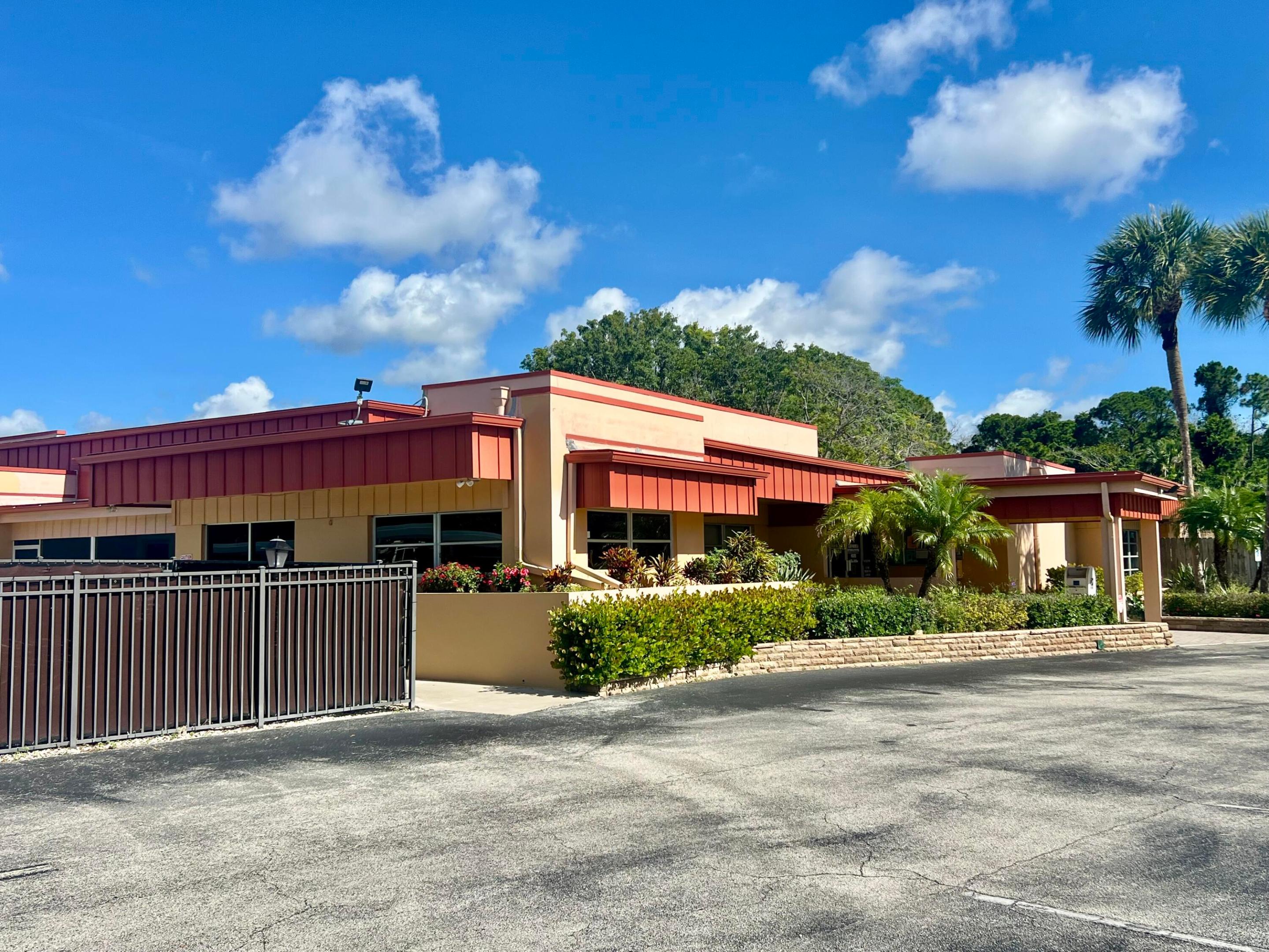 VISTA ST LUCIE BUILDINGS 9 THRU 20 - Residential