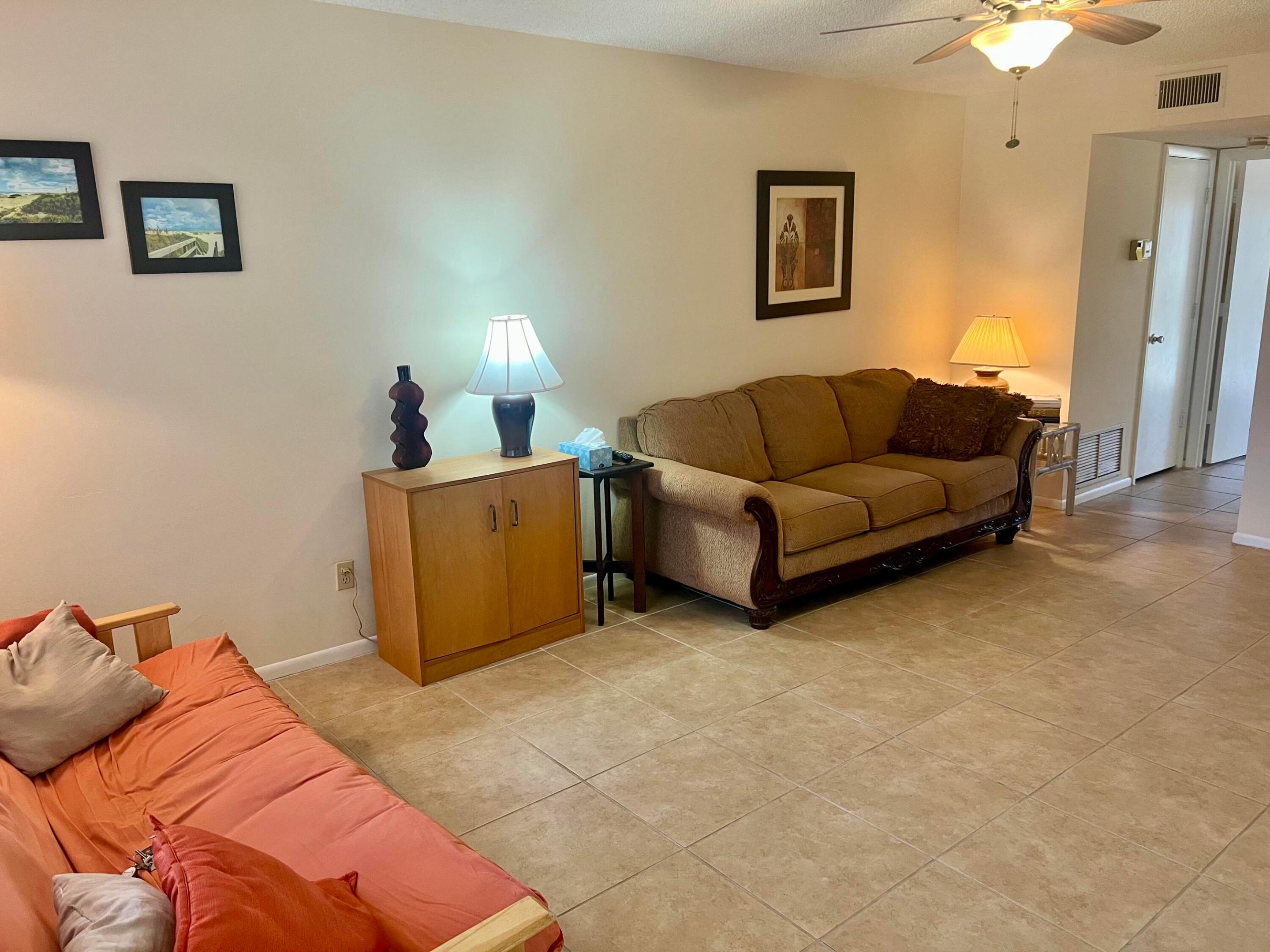 VISTA ST LUCIE BUILDINGS 9 THRU 20 - Residential