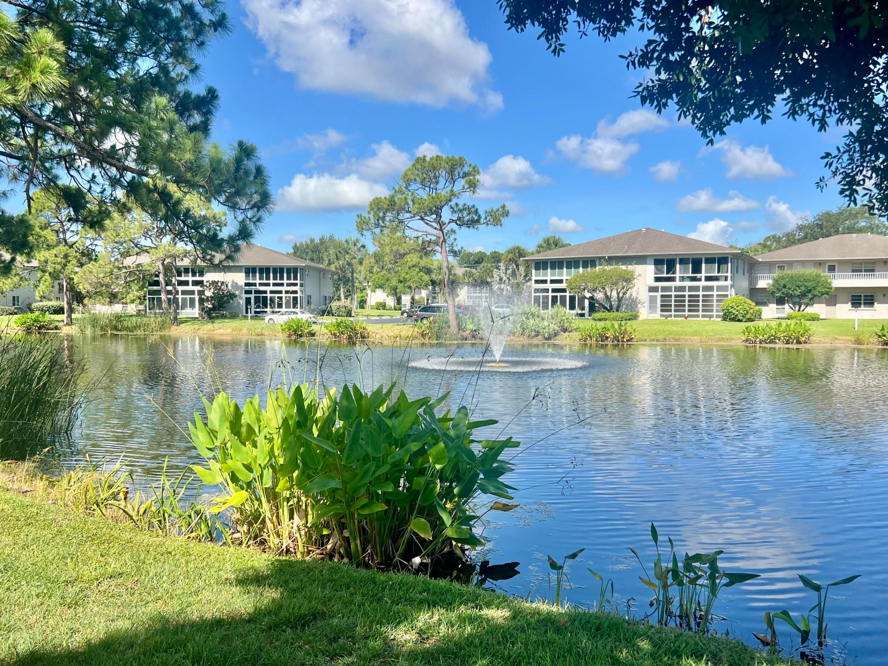 VISTA ST LUCIE BUILDINGS 9 THRU 20 - Residential